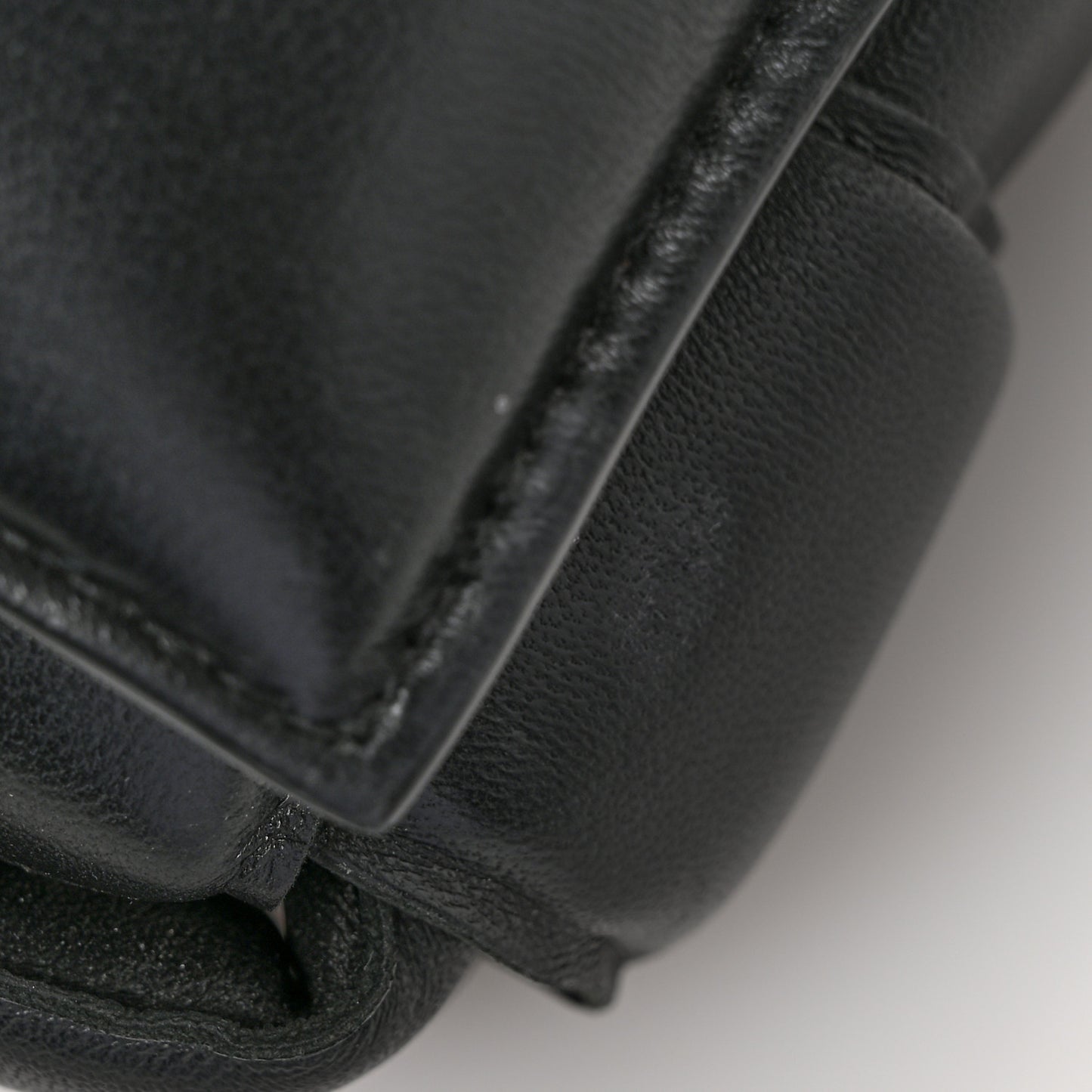 Lambskin Maxi Intreccio Padded Chain Cassette Crossbody Bag Black