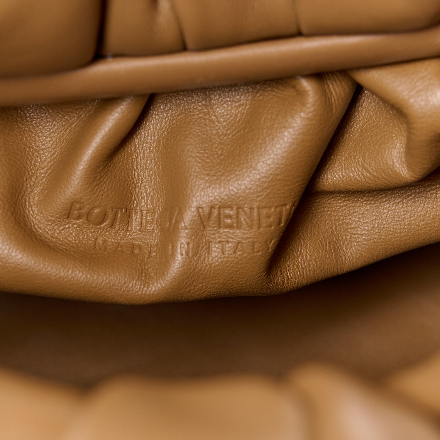 Bottega Veneta Smooth Butter Calfskin Small The Shoulder Pouch Cammello 6 of 11
