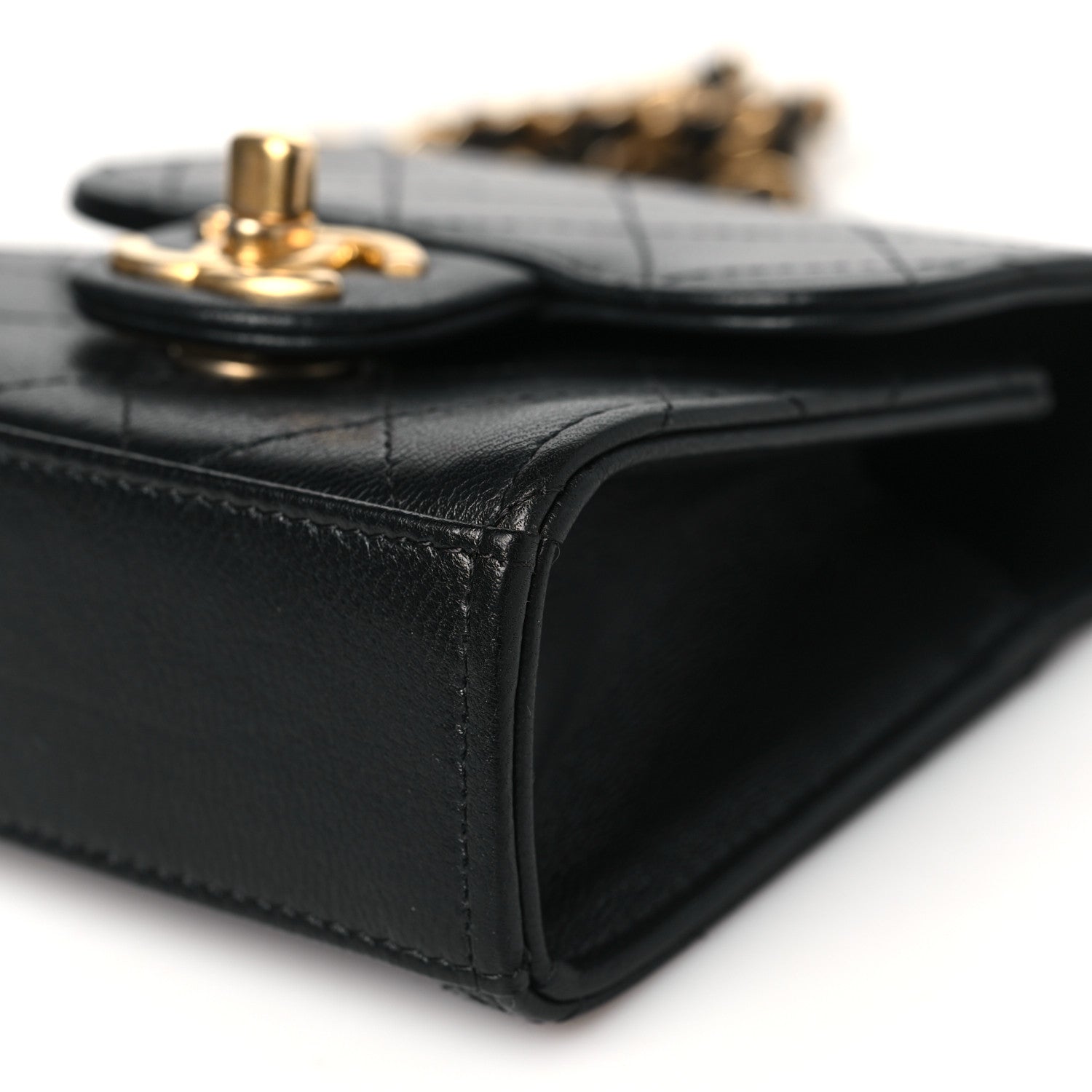 Chanel Goatskin Chic Pearls Clutch On Chain Black 10 of 10