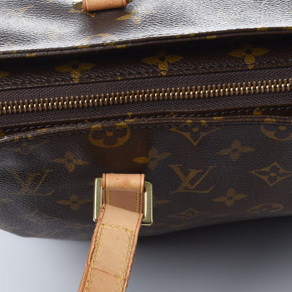 Louis Vuitton Monogram Cabas Mezzo 13 of 20