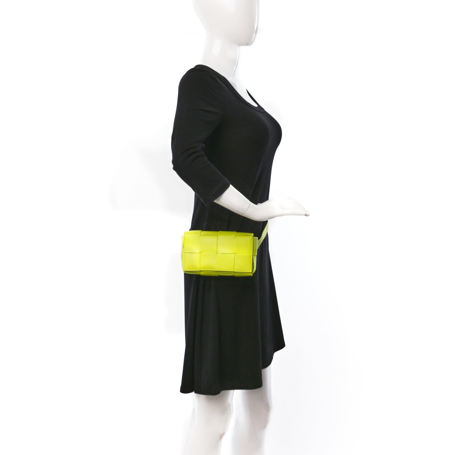 Bottega Veneta Nappa Maxi Intreccio The Belt Cassette Bag Kiwi 2 of 9