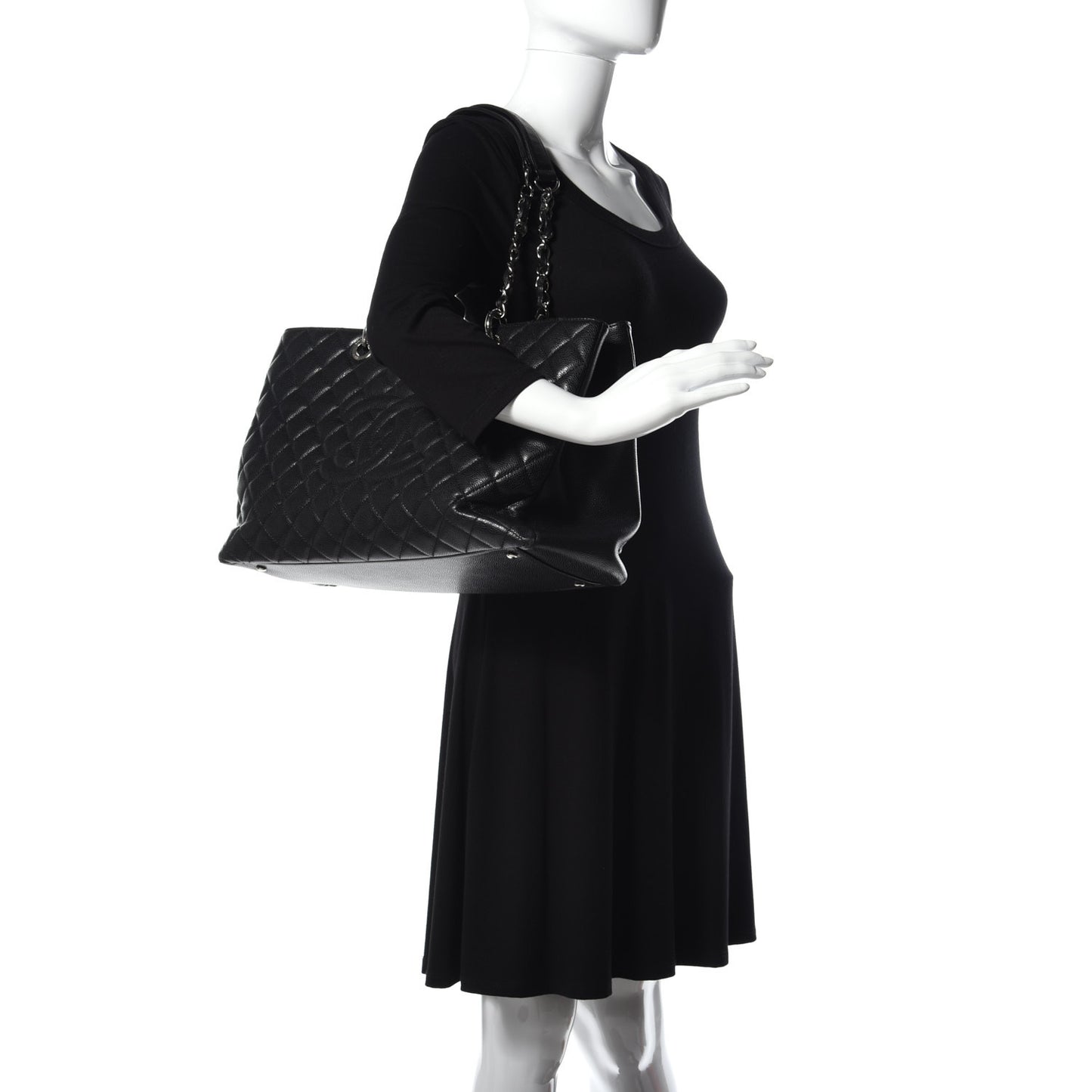 Caviar Quilted XL Grand Shopping Tote GST Black