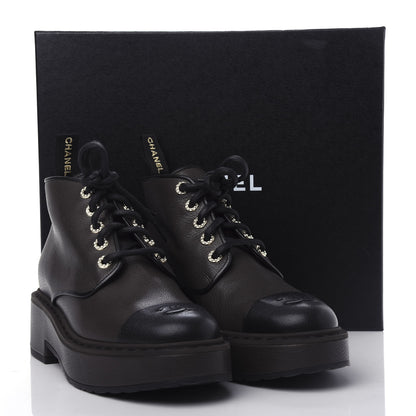 Chanel Goatskin Pearl Lace Up CC Short Boots 40 Brown Black 11 of 11