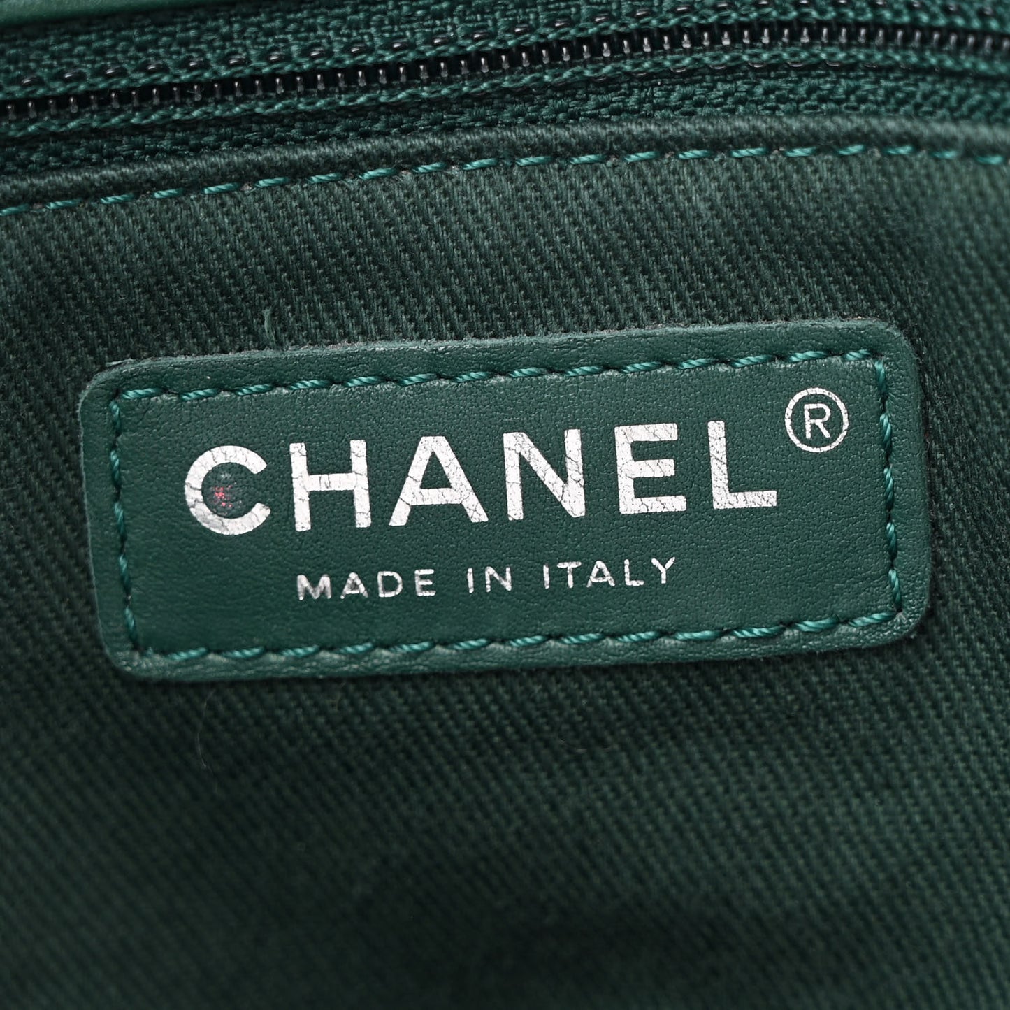 Calfskin Quilted Large Shopping In Chains Tote Green