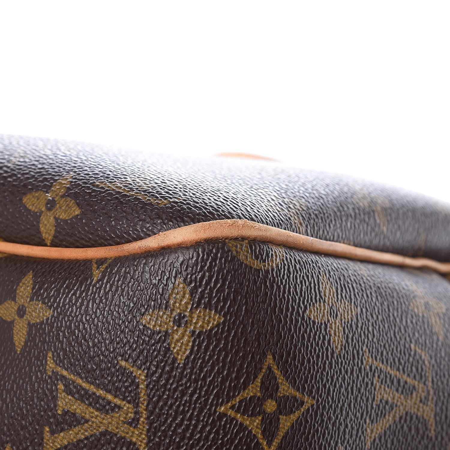 Louis Vuitton Monogram Evasion Sports Bag 10 of 18