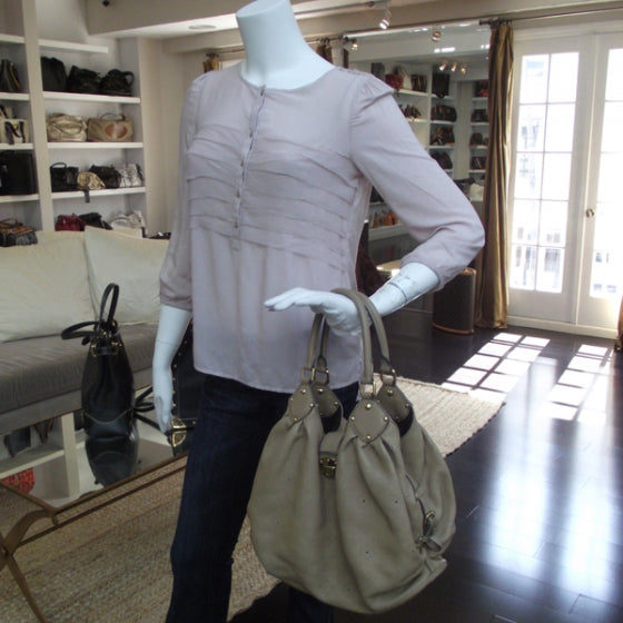 Louis Vuitton Mahina L Biscuit 2 of 10