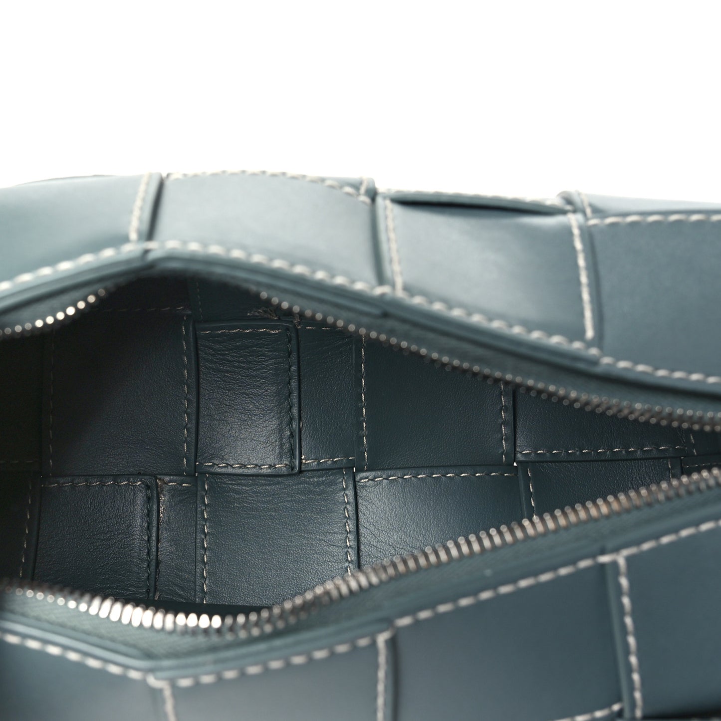 Lambskin Maxi Intrecciato Edge Stitch Cassette Shoulder Bag Thunder
