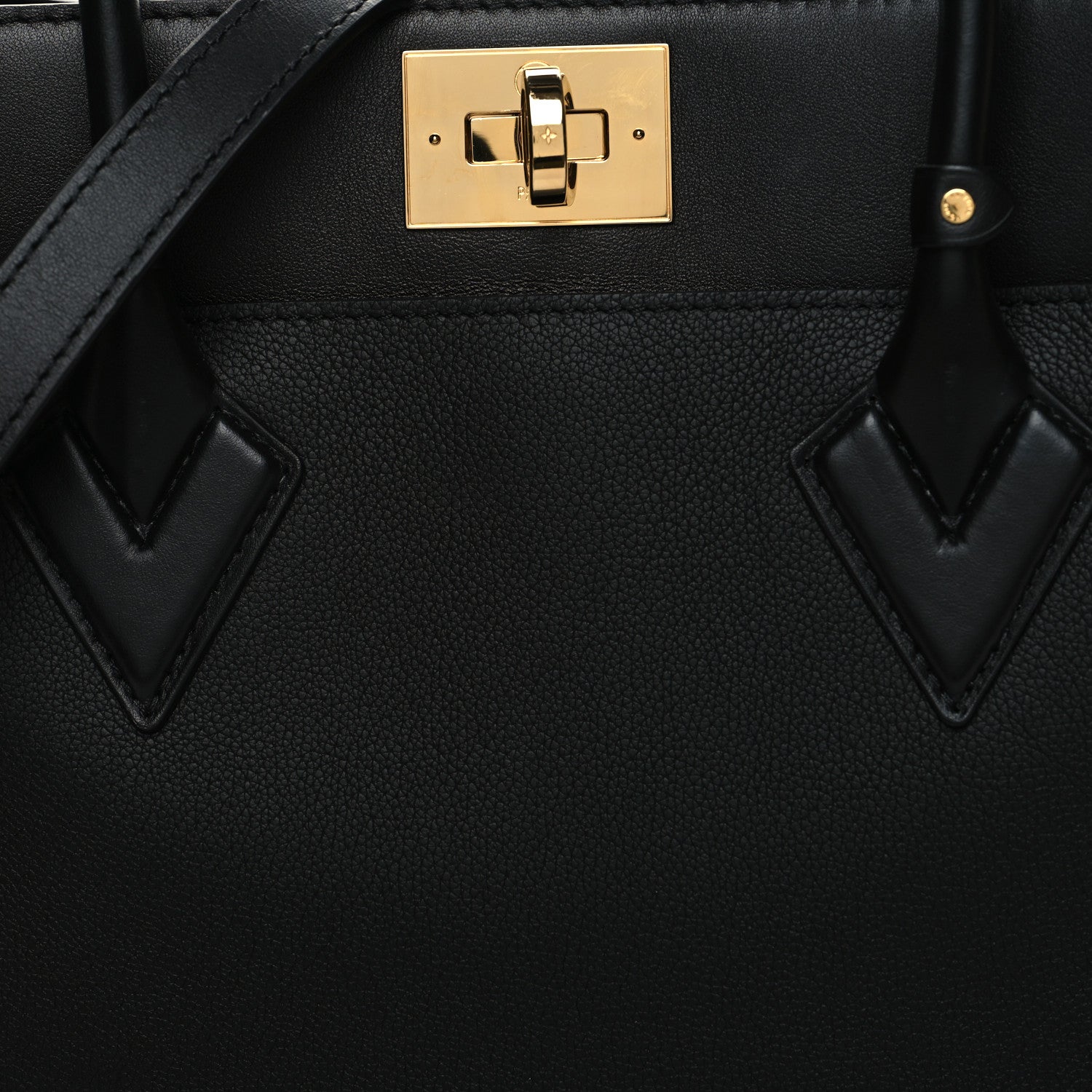 Louis Vuitton Calfskin Monogram Tufting On My Side Black 7 of 9