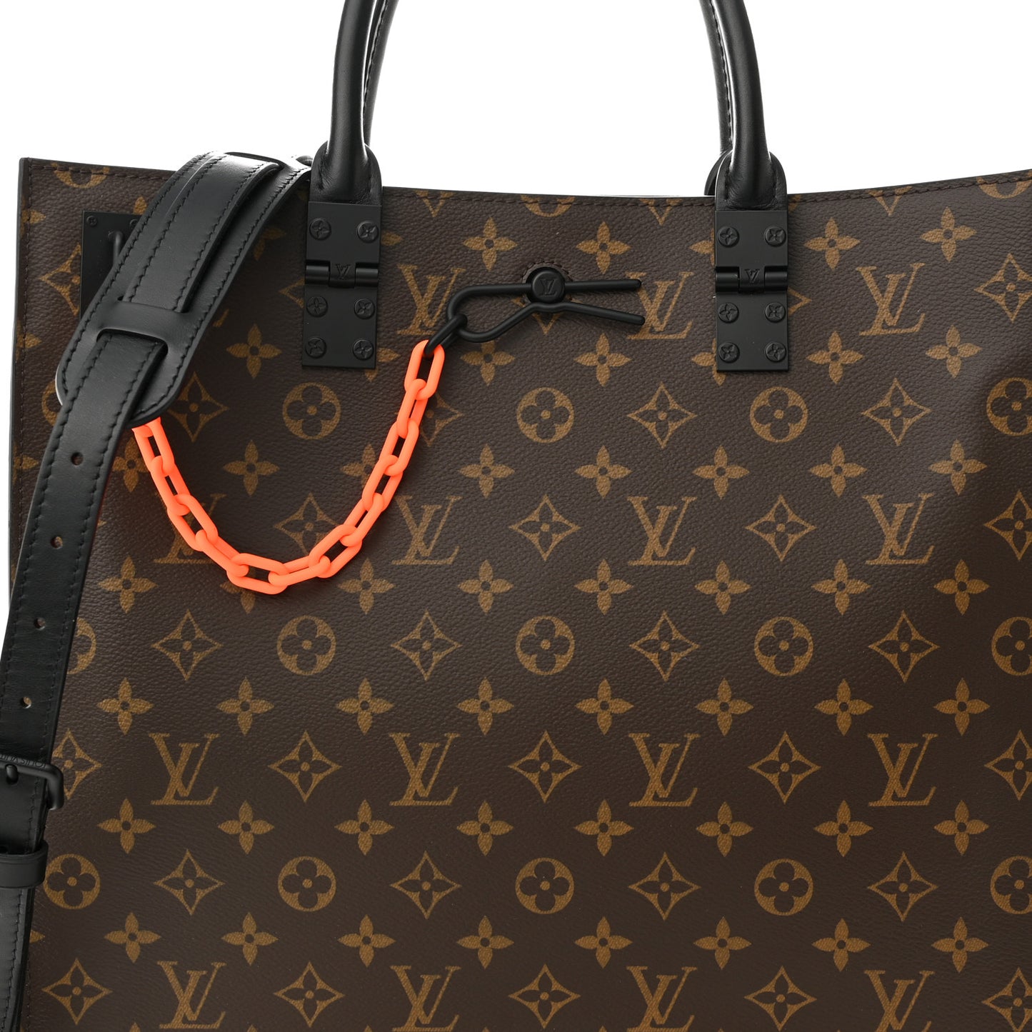 Monogram Solar Ray Sac Plat