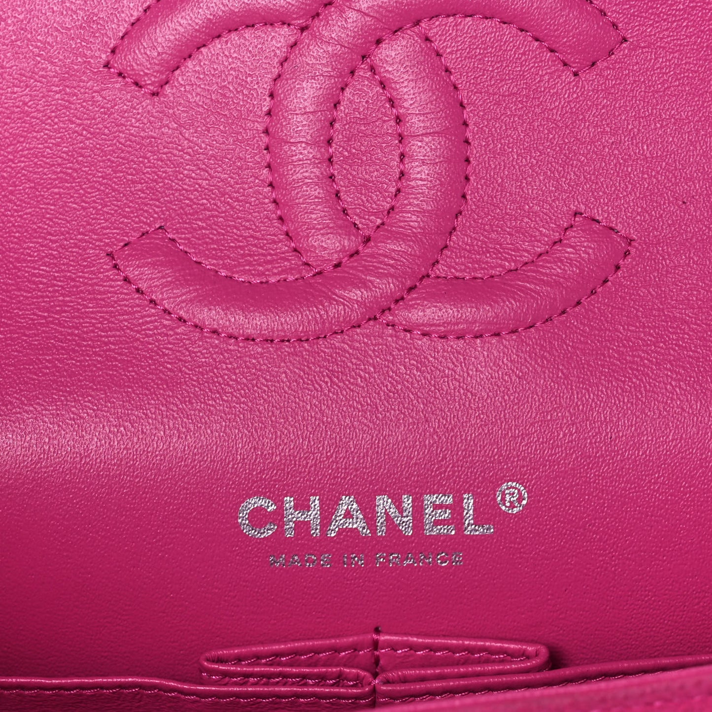Iridescent Caviar Quilted Medium Double Flap Pink