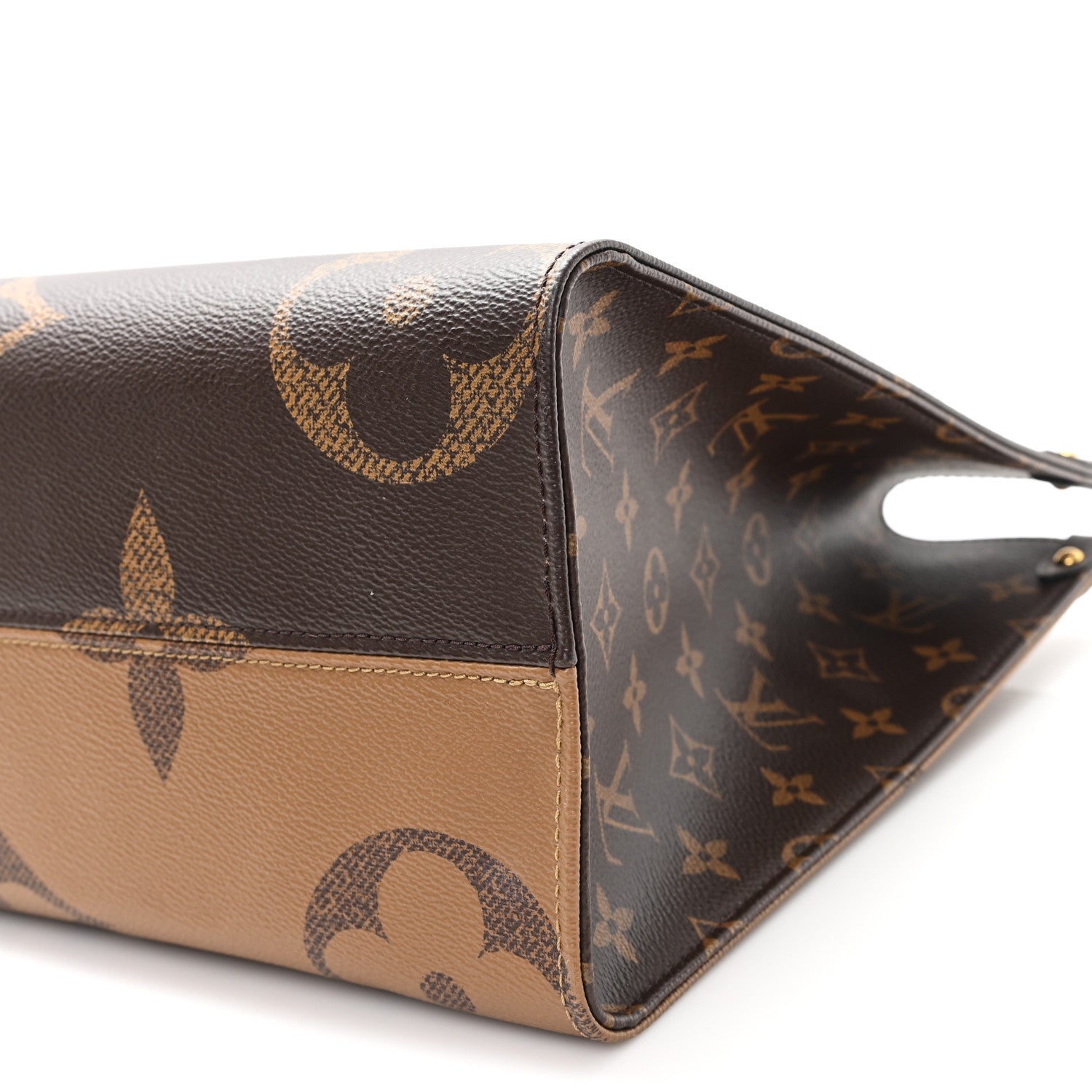 Louis Vuitton Reverse Monogram Giant Onthego MM 9 of 9