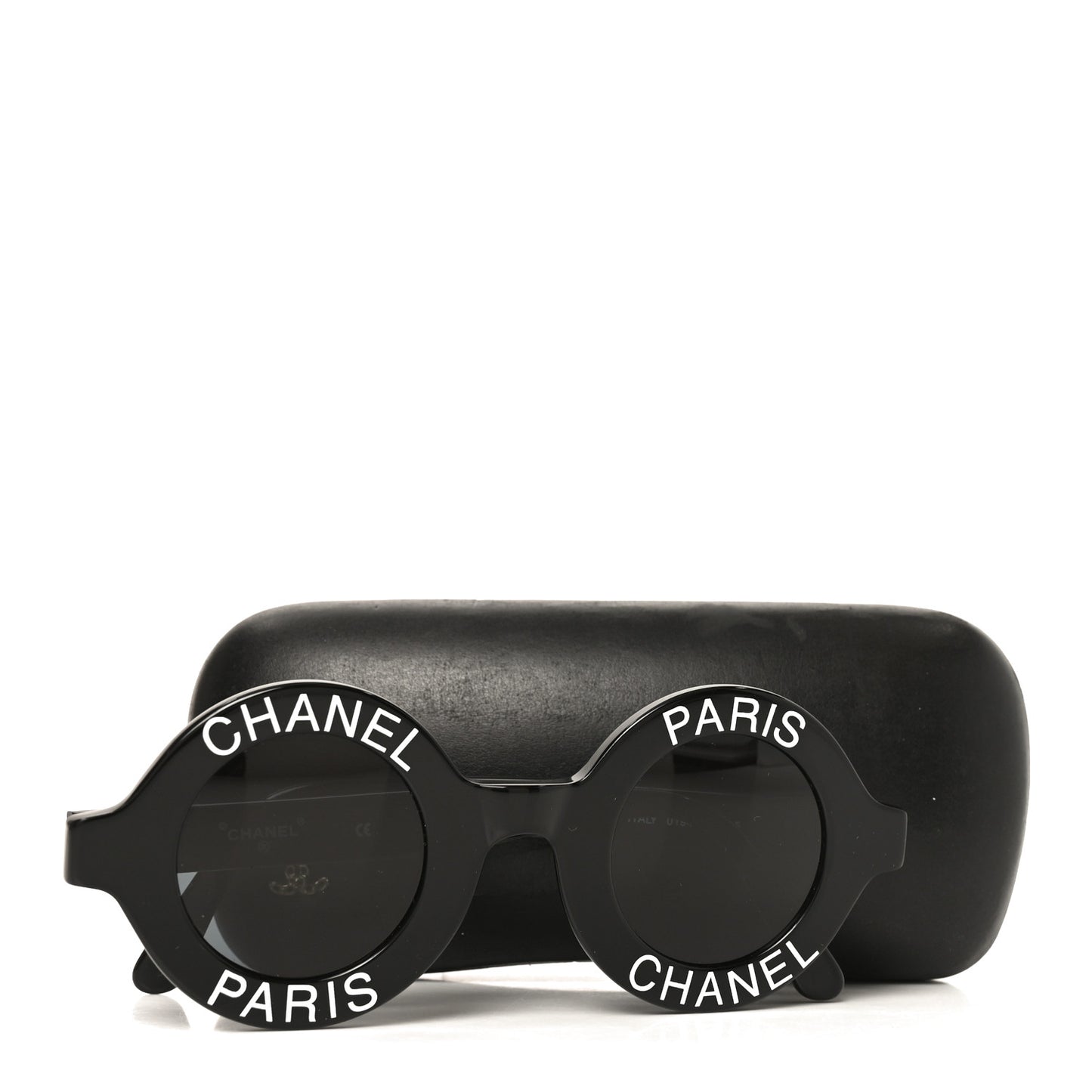 Round 01945 94305 Sunglasses Black White