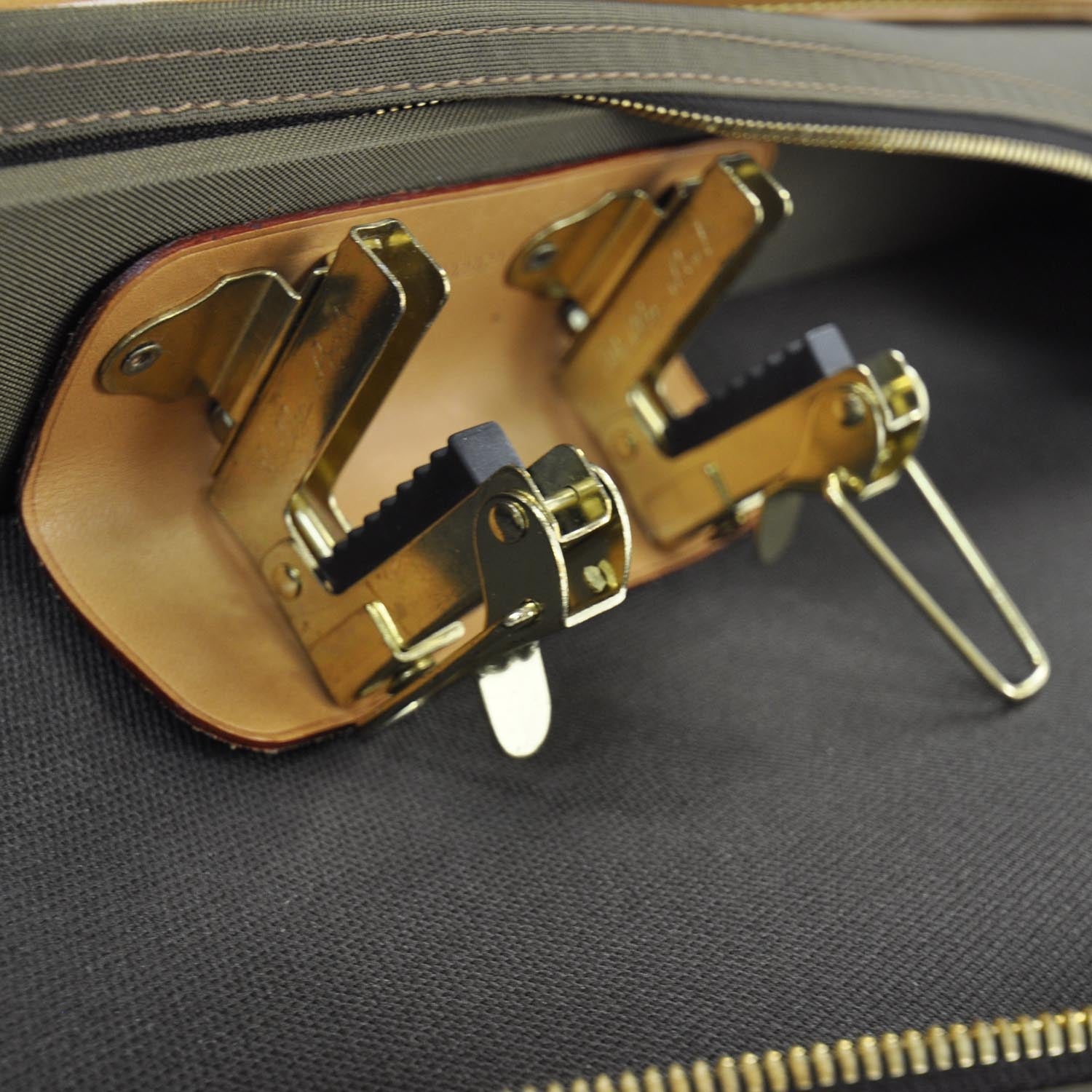 Louis Vuitton Monogram Garment Bag 10 of 11