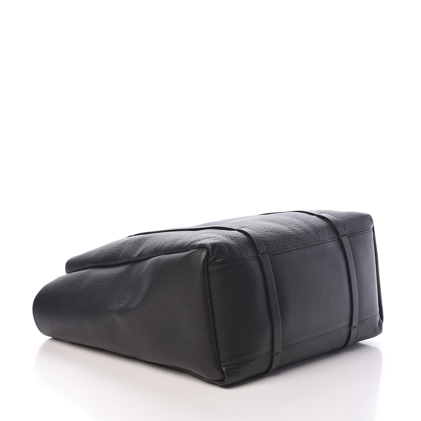 Pebbled Calfskin Medium Everyday Tote Black