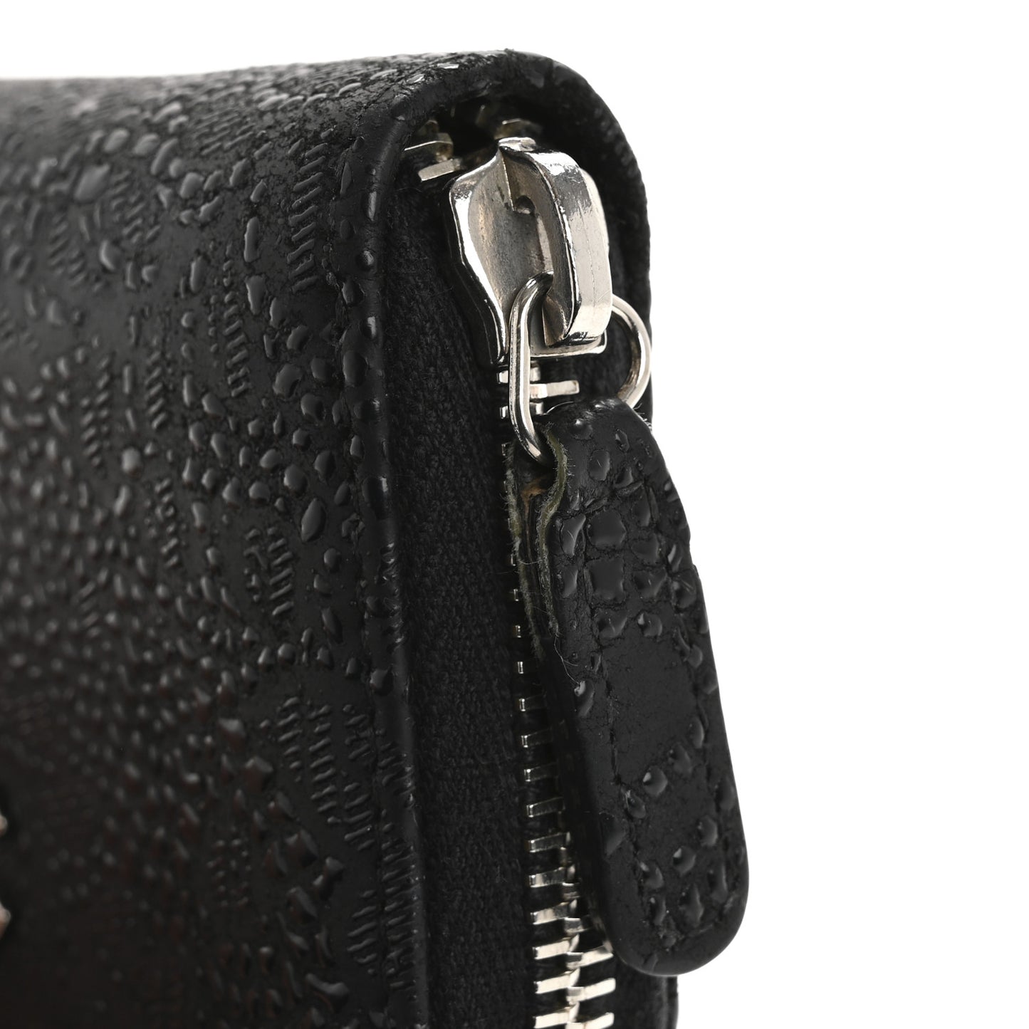 Calfskin Floral Embossed Zipped Coin Purse Black