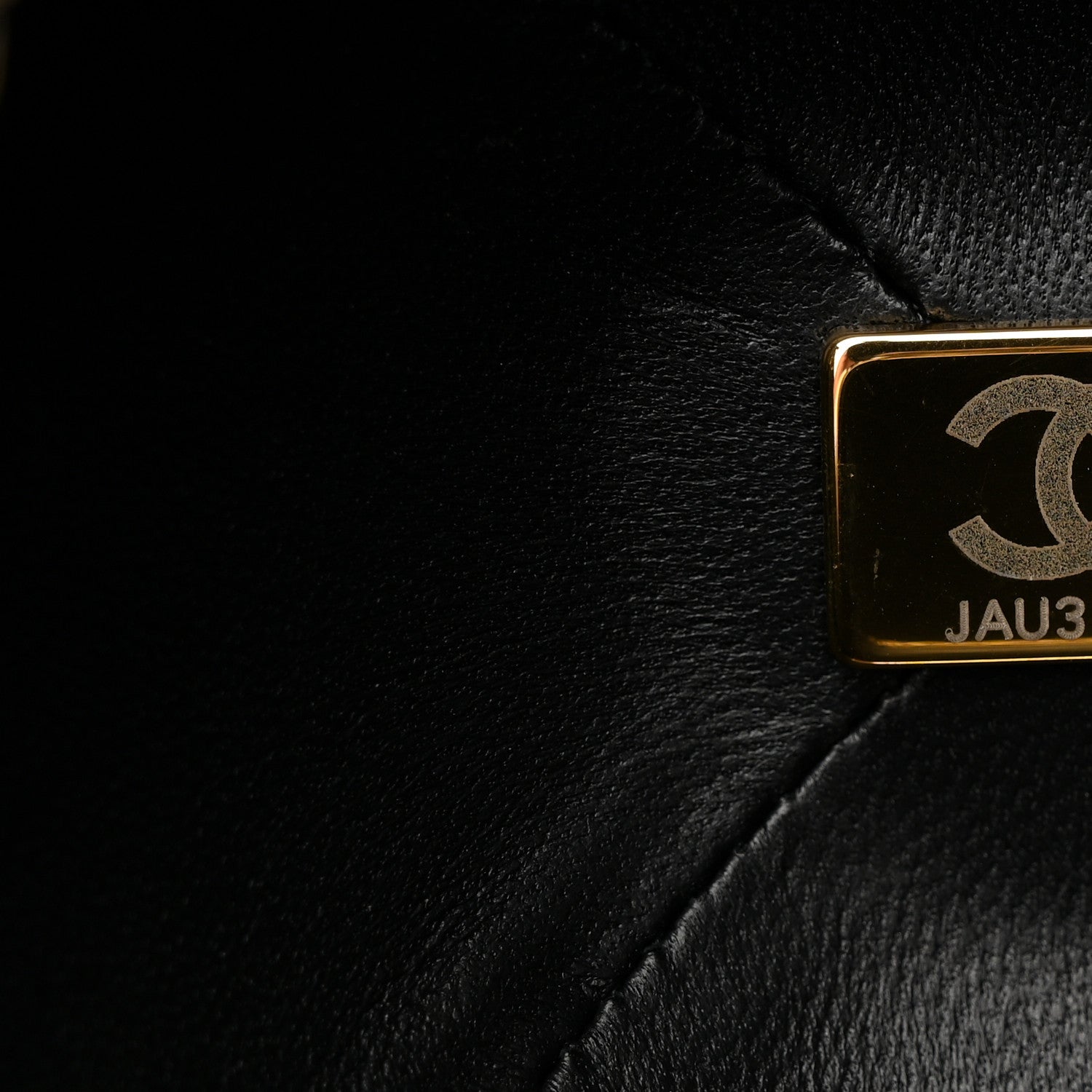 Chanel Resin Enamel CC Round Minaudiere Clutch Black White 7 of 8
