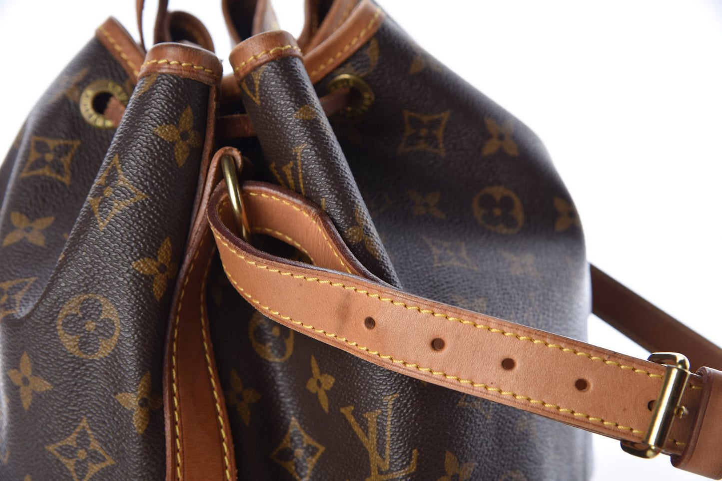 Monogram Noe