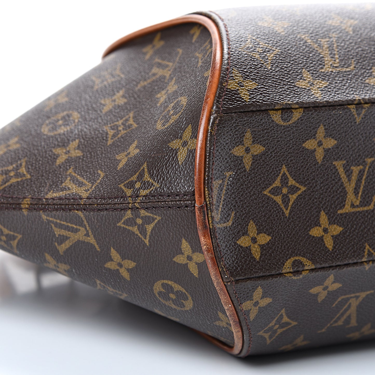 Monogram Ellipse MM