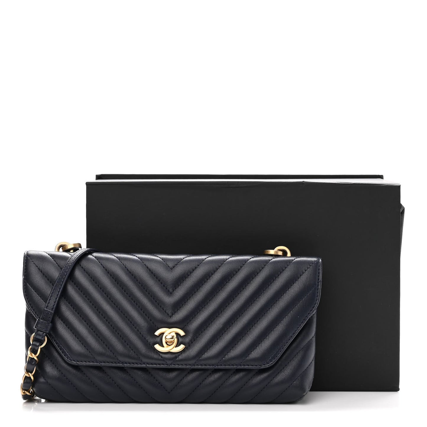 Lambskin Chevron Quilted East West Flap Navy