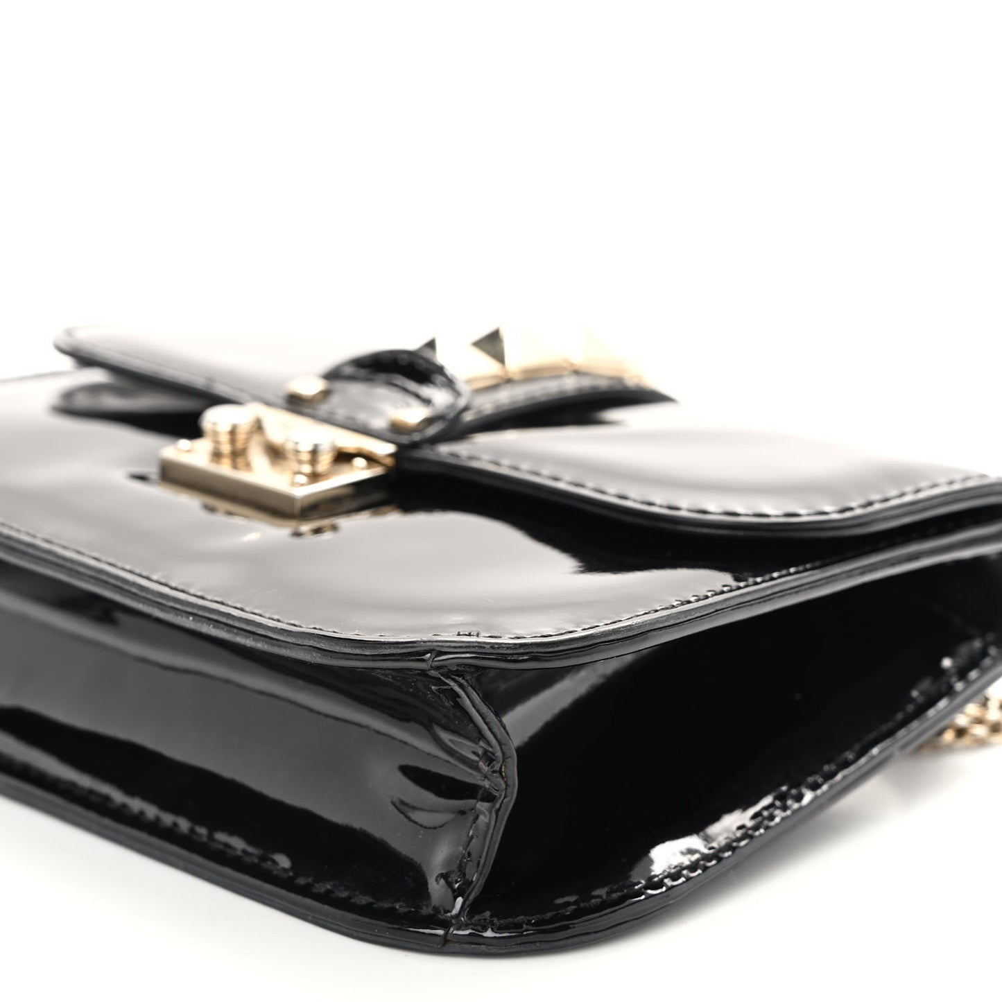 Patent Small Glam Lock Rockstud Flap Black