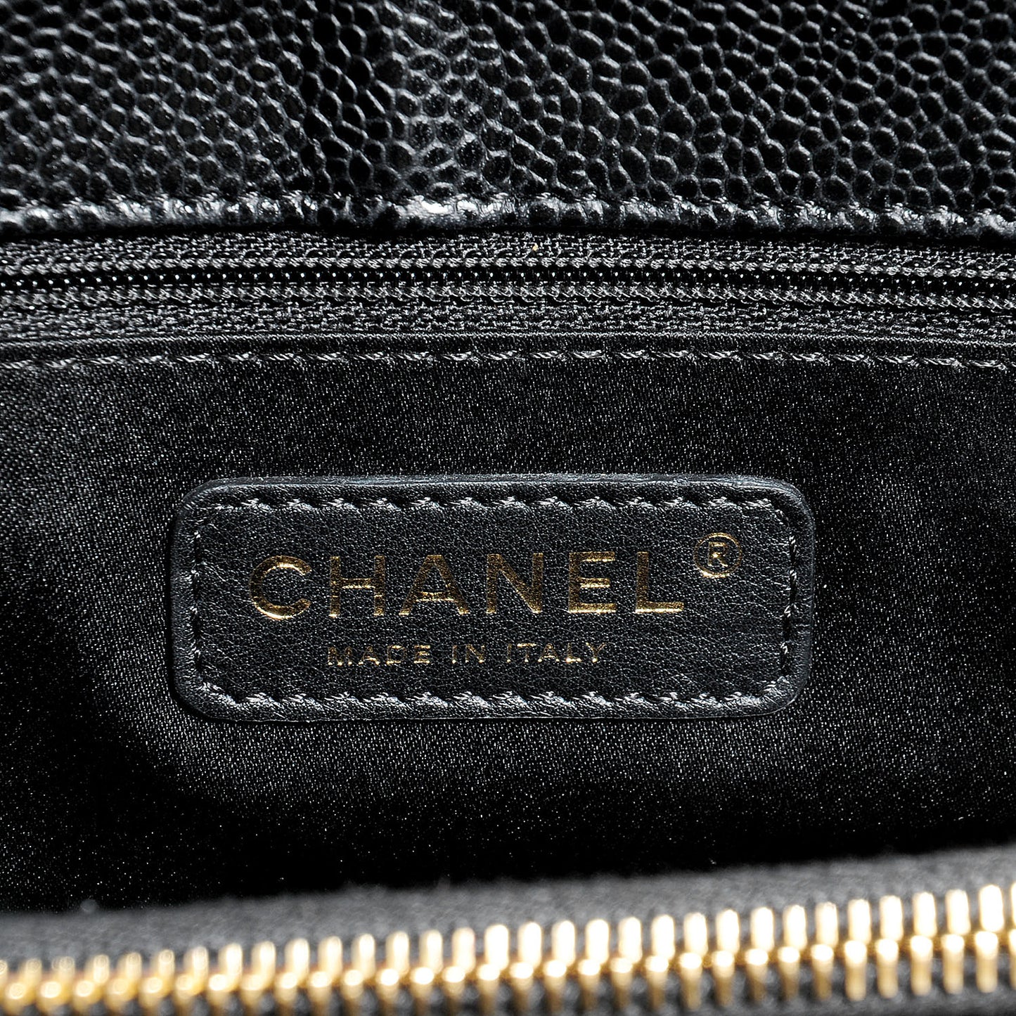 Caviar Grand Shopping Tote GST Black