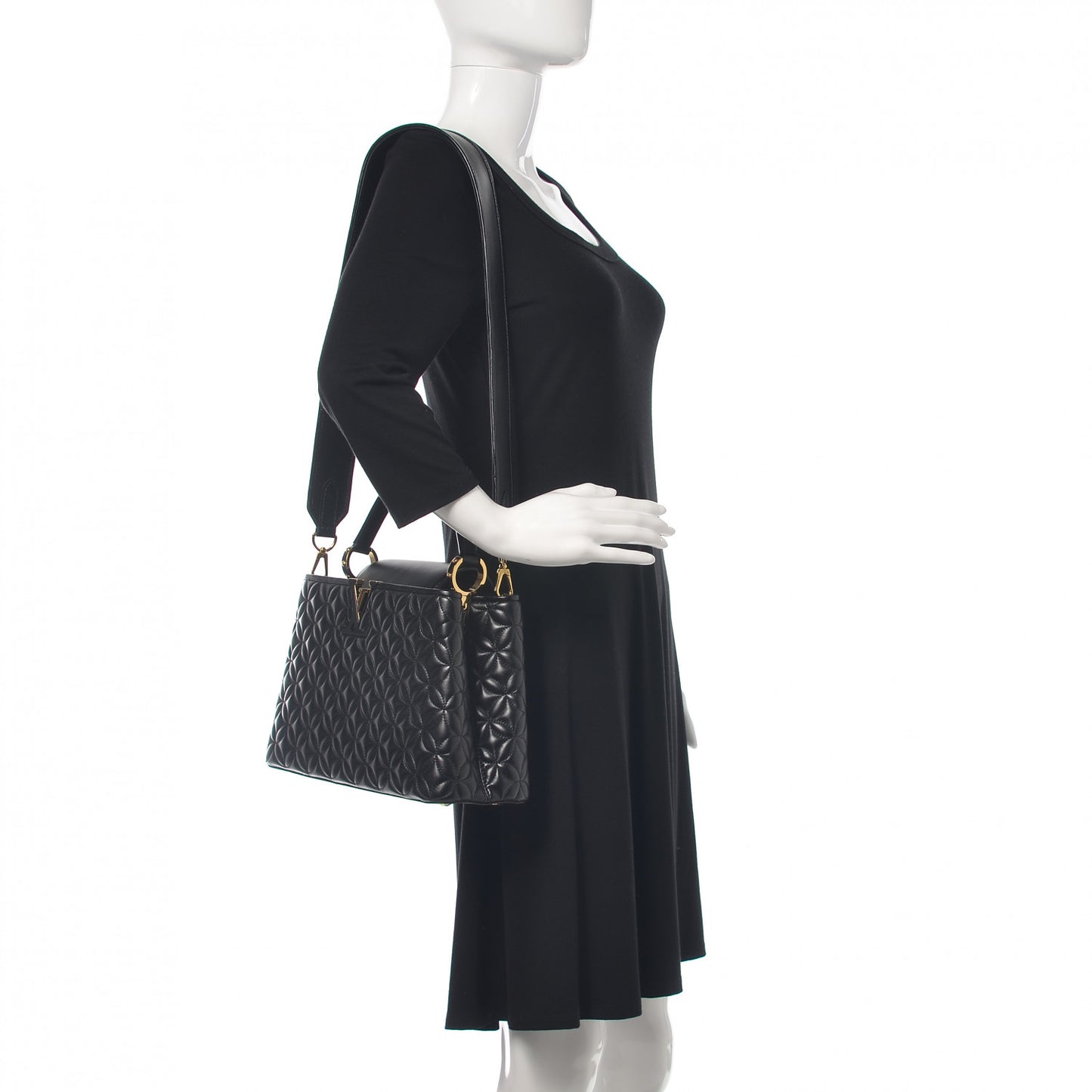 Lambskin Quilted Flower Capucines PM Black