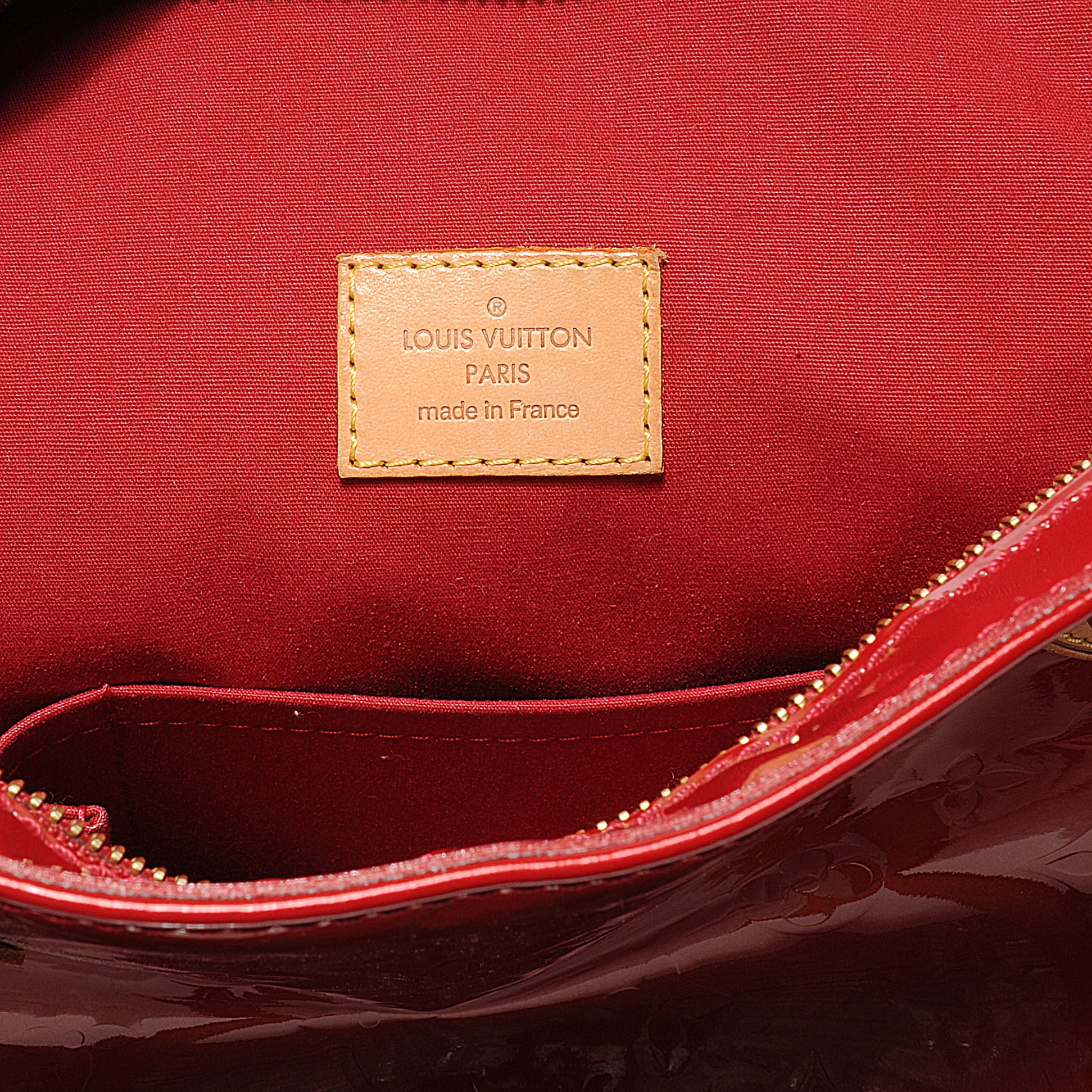 Louis Vuitton Vernis Brentwood Pomme D'Amour 6 of 8