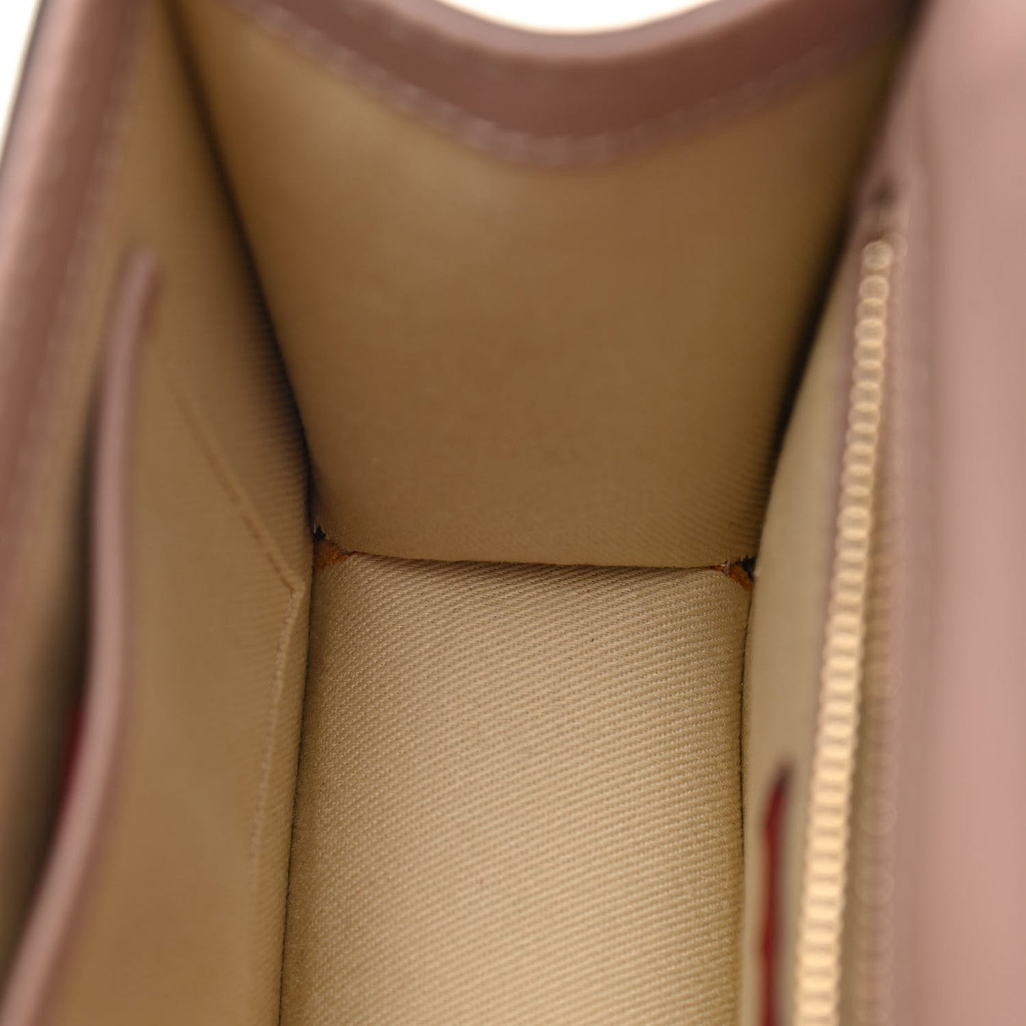 Vitello Small Glam Lock Rockstud Flap Poudre