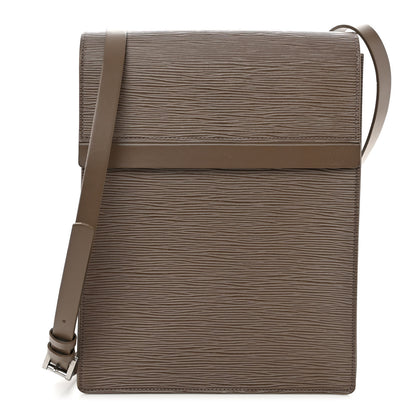 Louis Vuitton Epi Ramatuelle Pepper 1 of 9