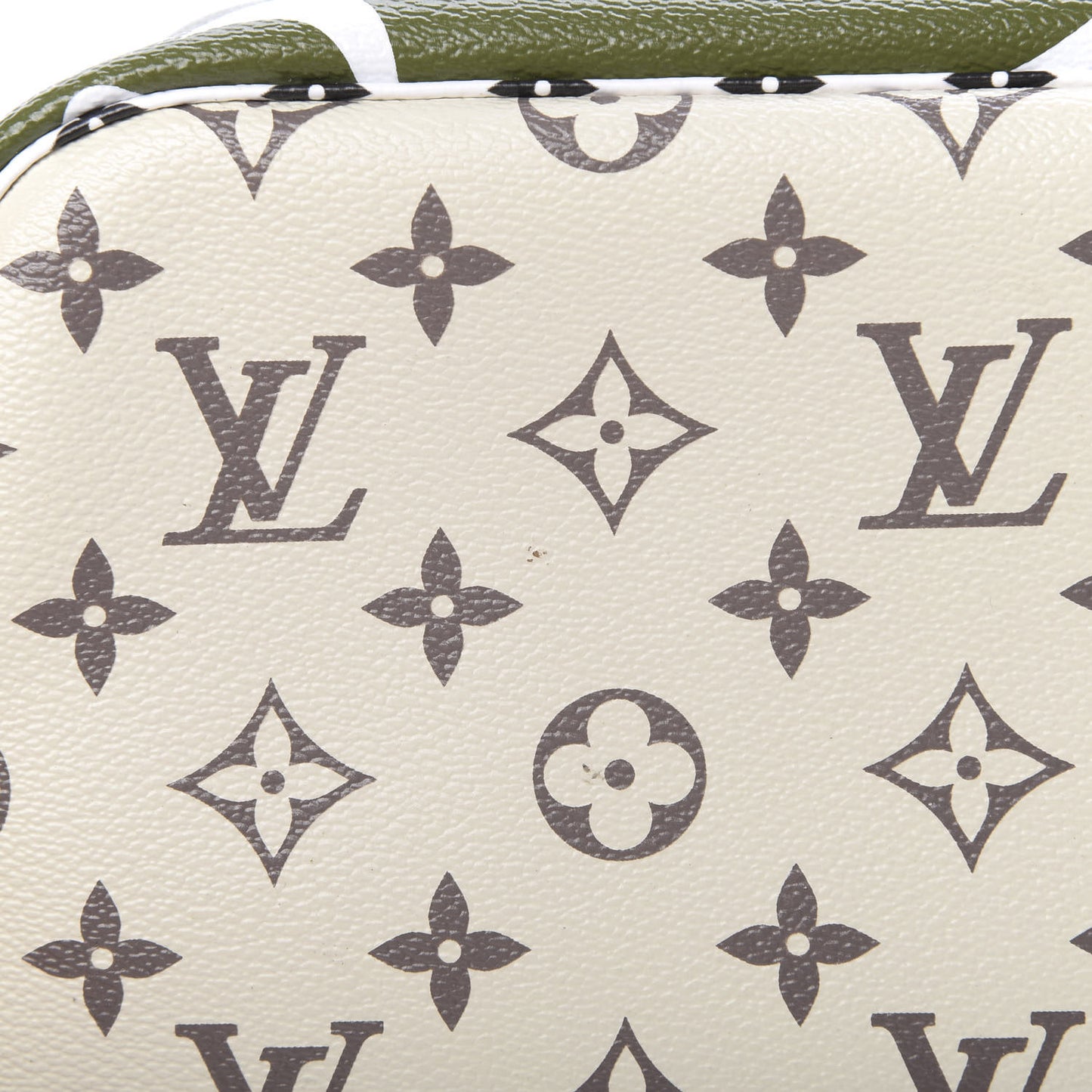 Monogram Giant Neverfull MM Kaki