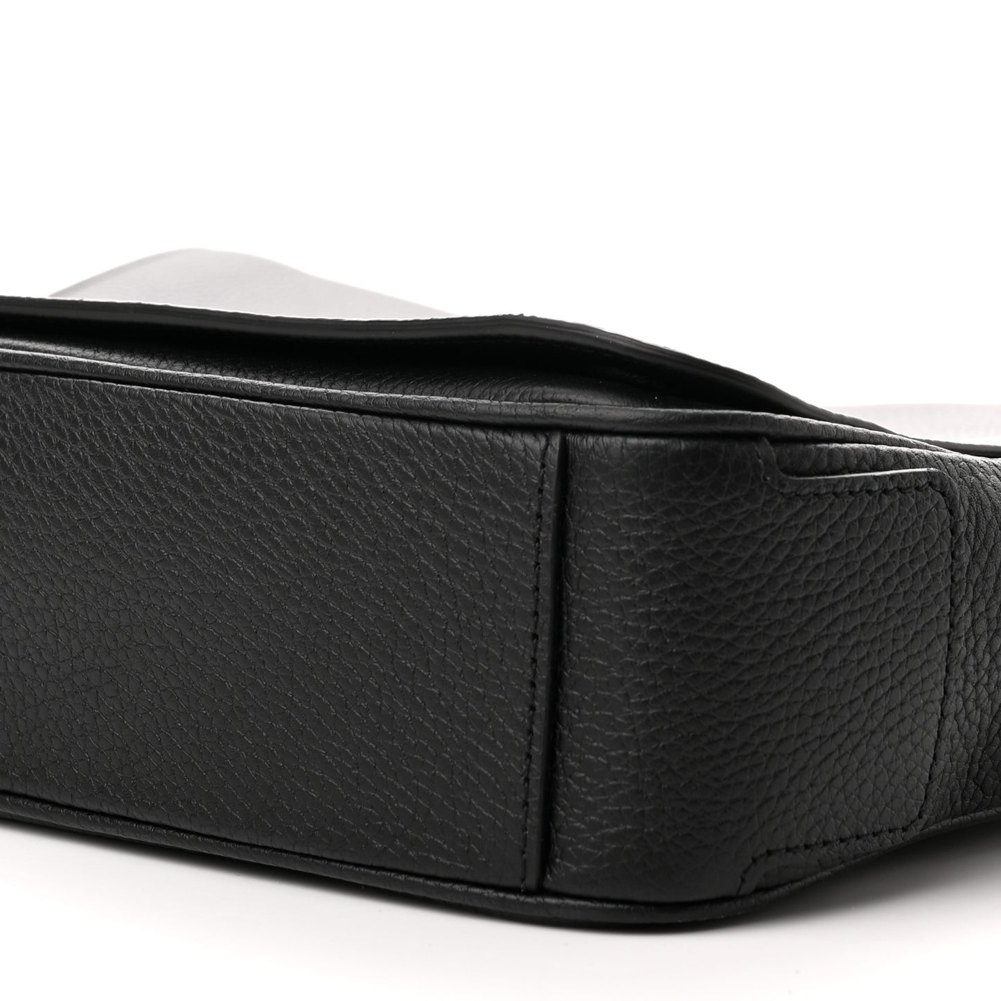 Grainy Calfskin Embossed Bruno Messenger Black