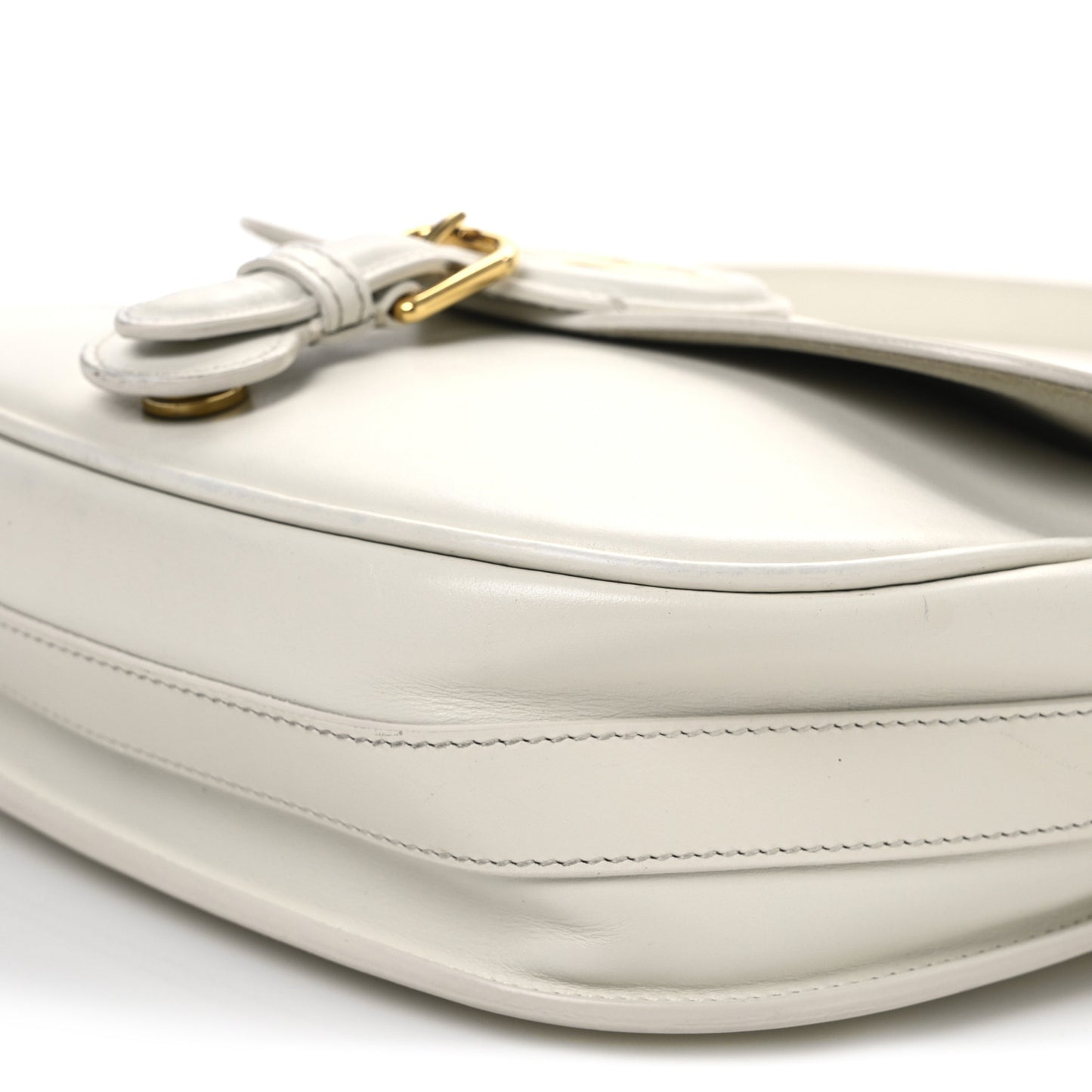 Box Calfskin Medium Bobby Flap Latte