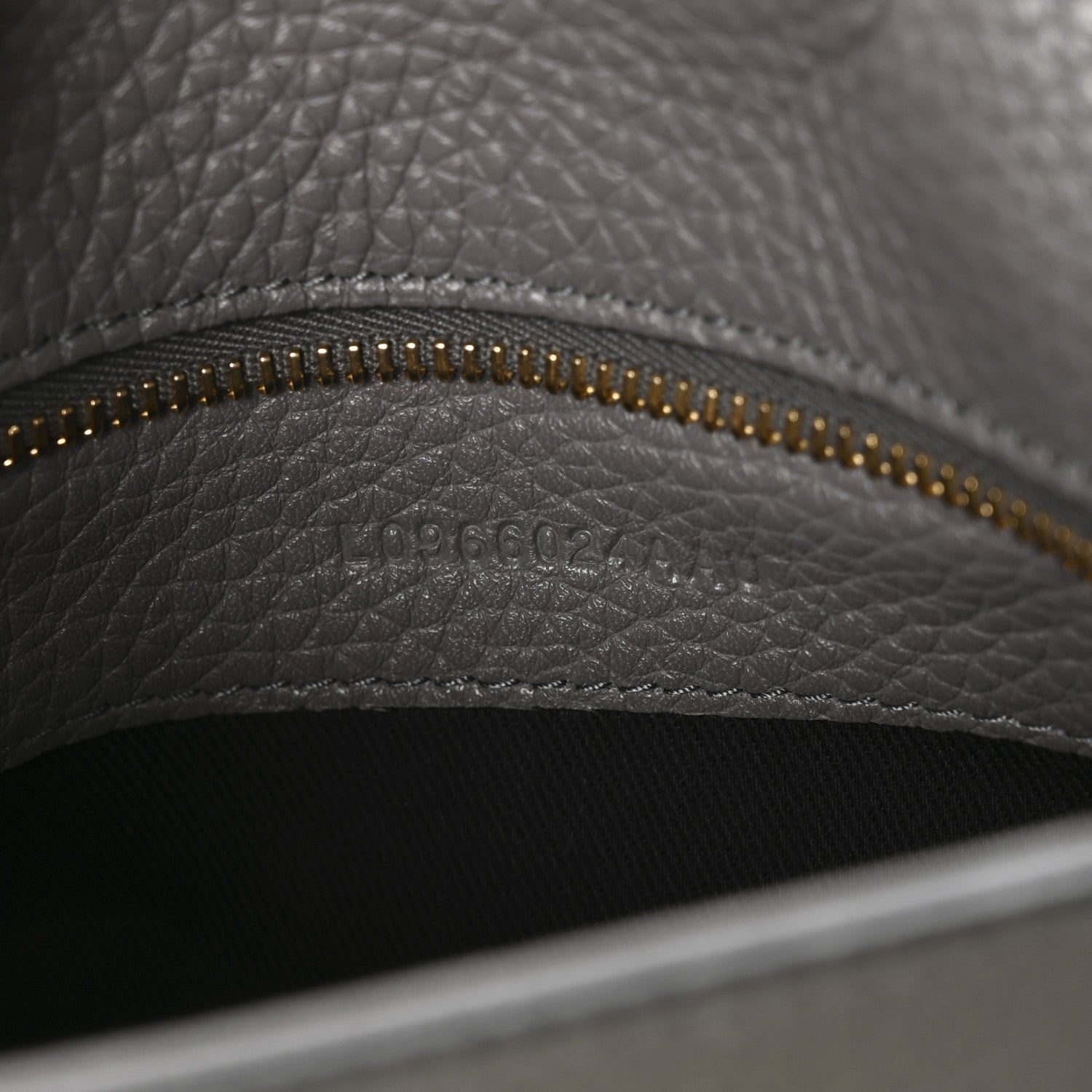 Tom Ford Calfskin Medium Jennifer Crossbody Grey 7 of 10