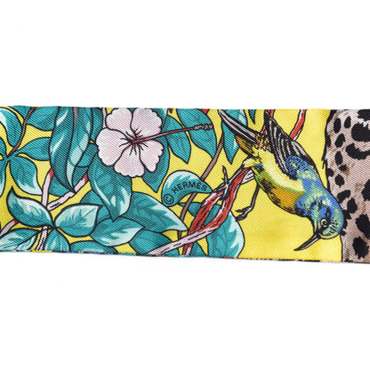 Hermes Silk Jungle Love Love Twilly Jaune Vif Canard 7 of 7