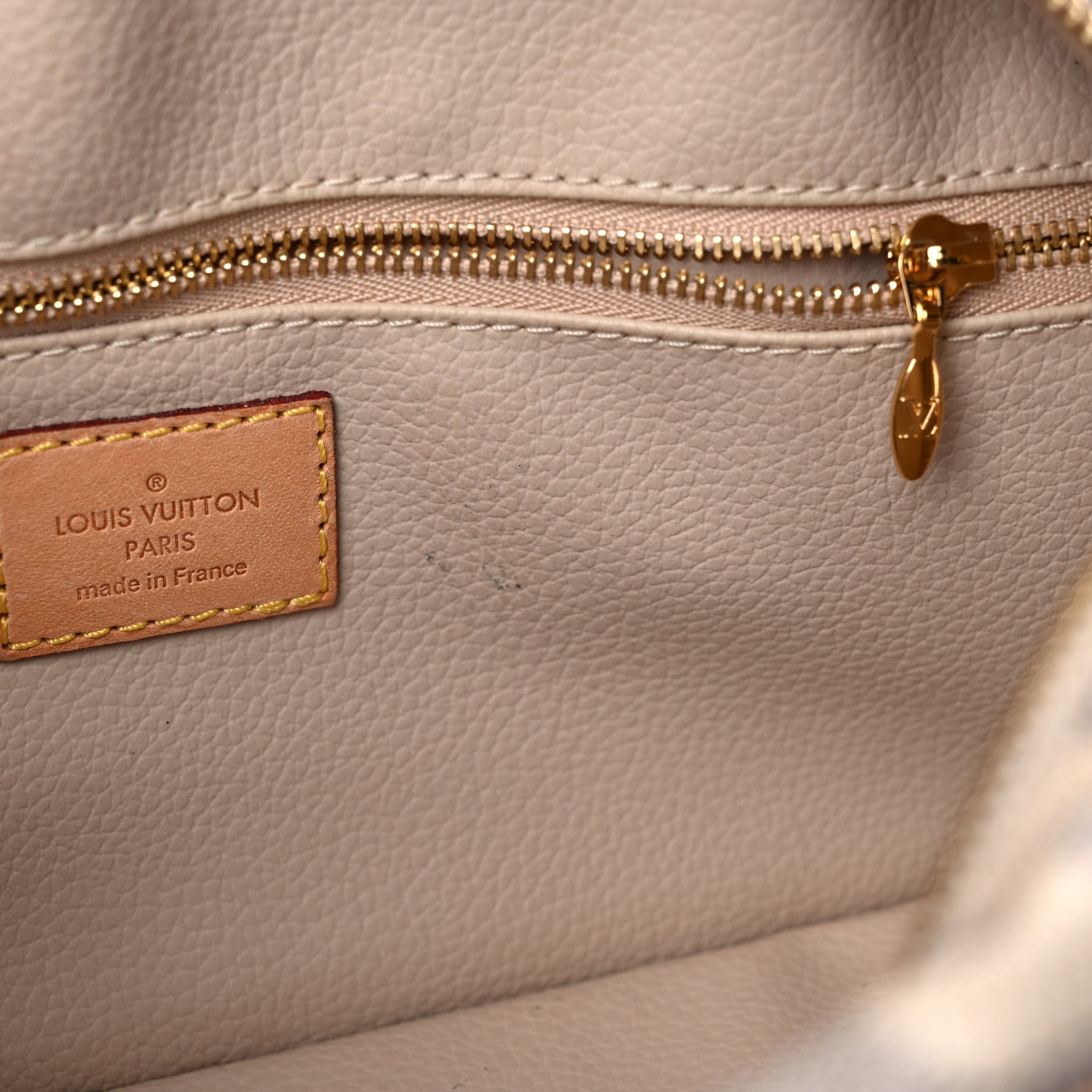 Louis Vuitton Damier Azur Toiletry Bag 25 12 of 14