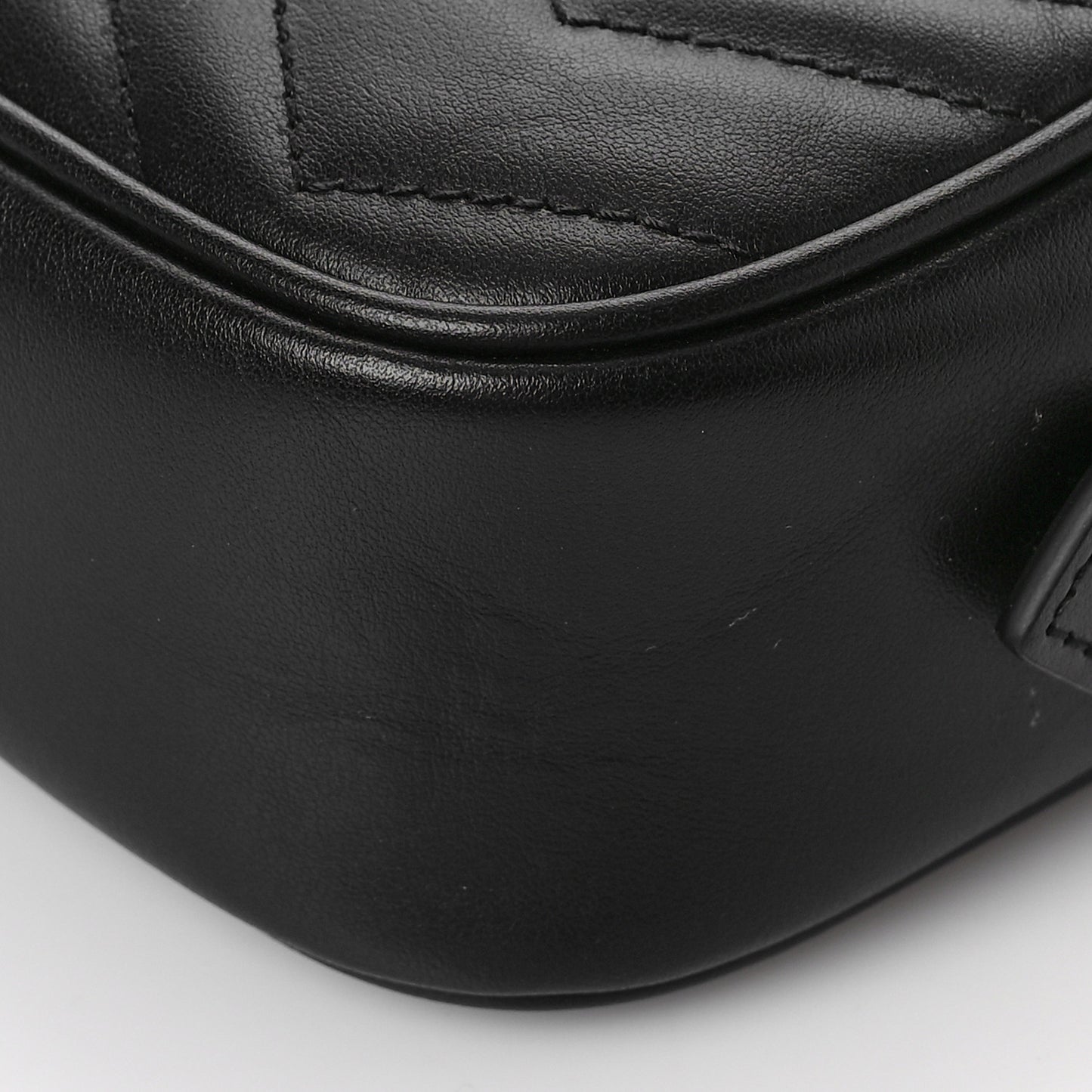 Calfskin Matelasse Mini GG Marmont Chain Shoulder Bag Black