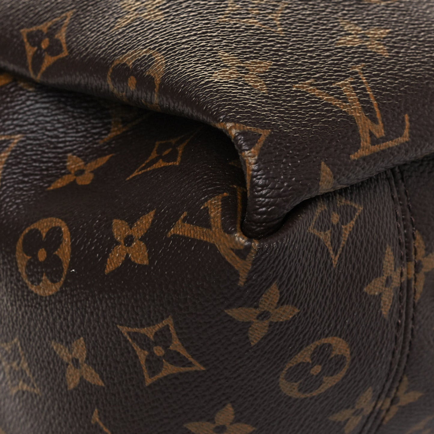 Monogram Artsy MM