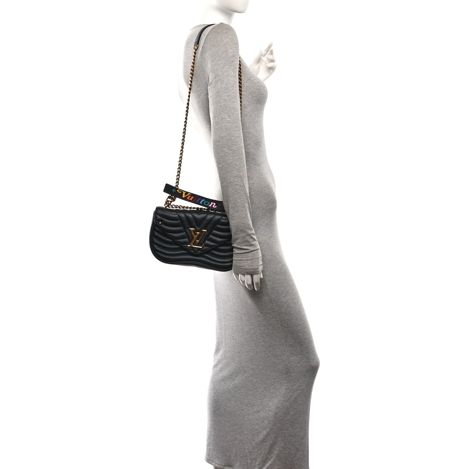 Louis Vuitton Calfskin New Wave Chain MM Black 2 of 9