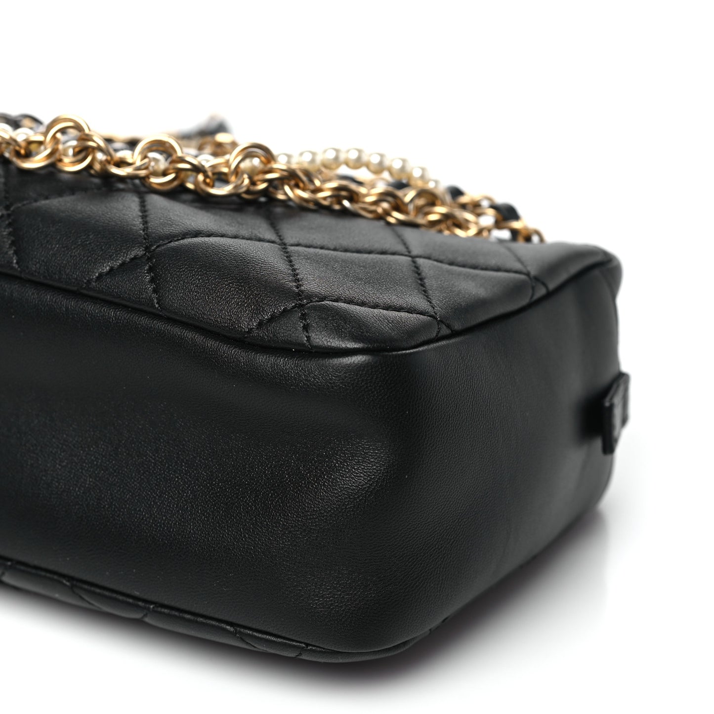 Lambskin Quilted All About Chains Camera Bag Black