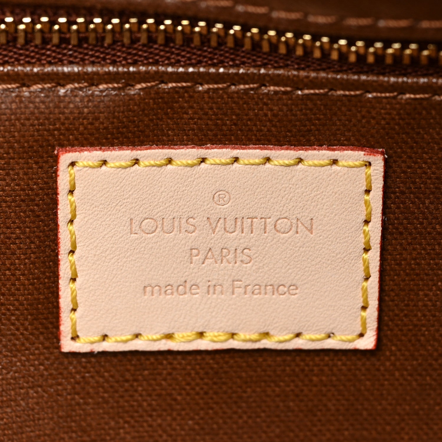 Louis Vuitton Monogram Toiletry Bag 25 5 of 9