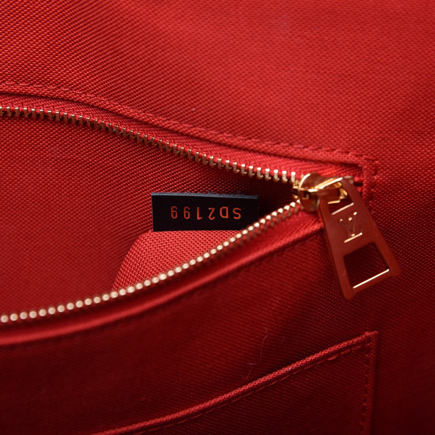 Reverse Monogram Giant Onthego GM