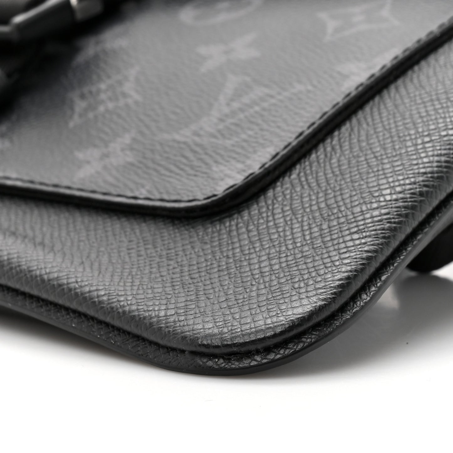 Taigarama Outdoor Flap Messenger Black