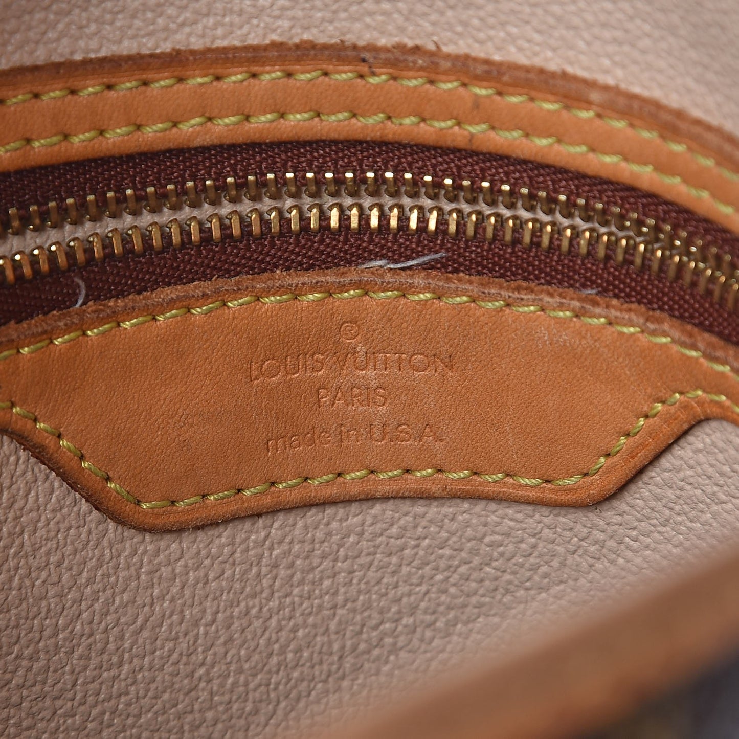 Monogram Petit Bucket 23