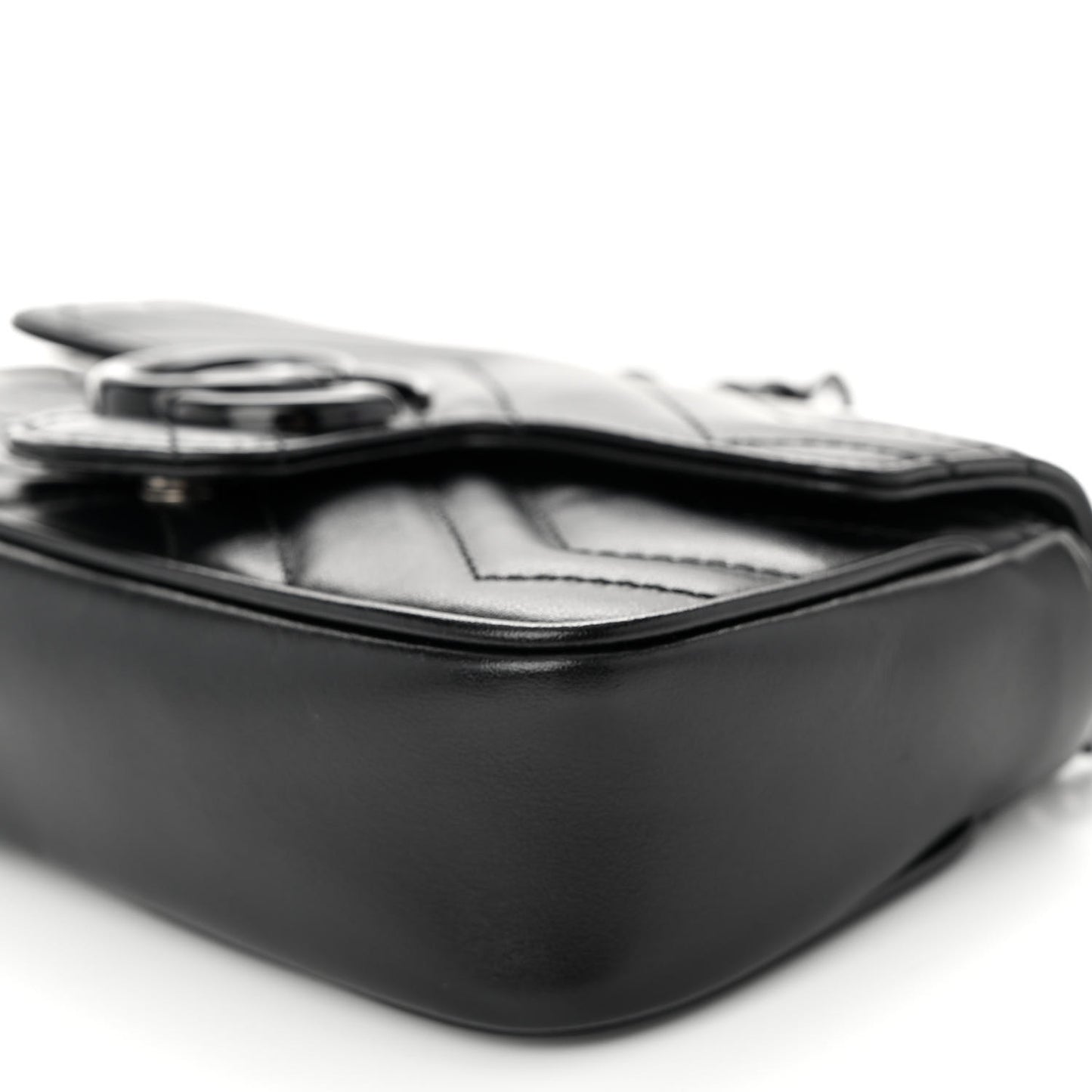Calfskin Matelasse Monochrome GG Marmont Chain Belt Bag Black