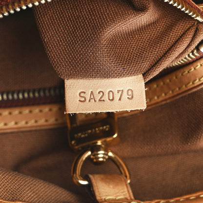 Louis Vuitton Monogram Batignolles Vertical 7 of 11