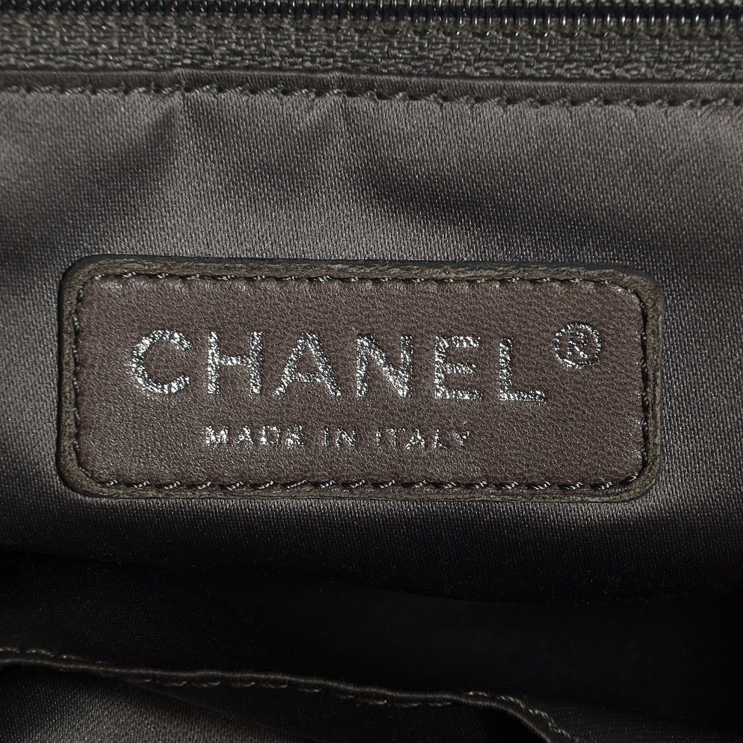 Calfskin Bubble Quilt Hobo Brown
