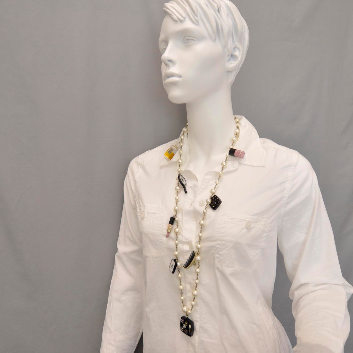 Chanel Resin Beauty Icons Pearl Necklace 2 of 6