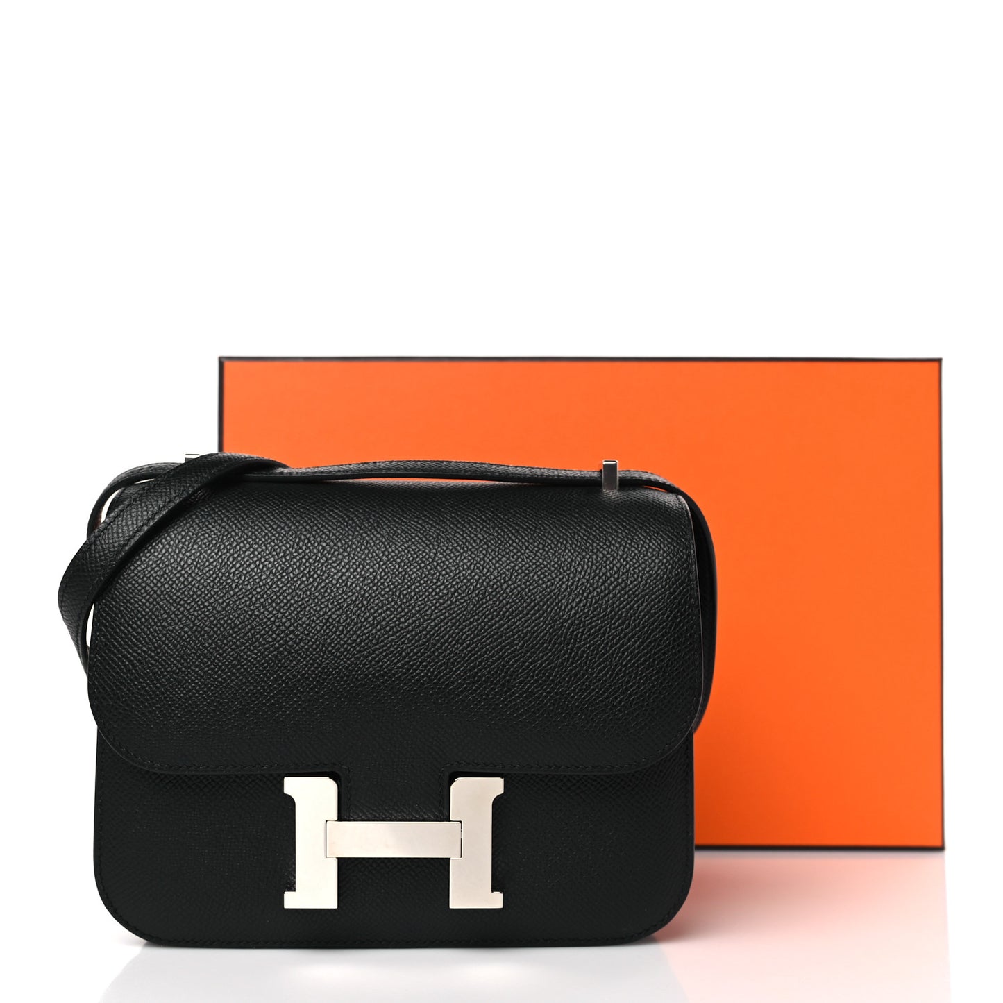 Epsom Constance 18 Black
