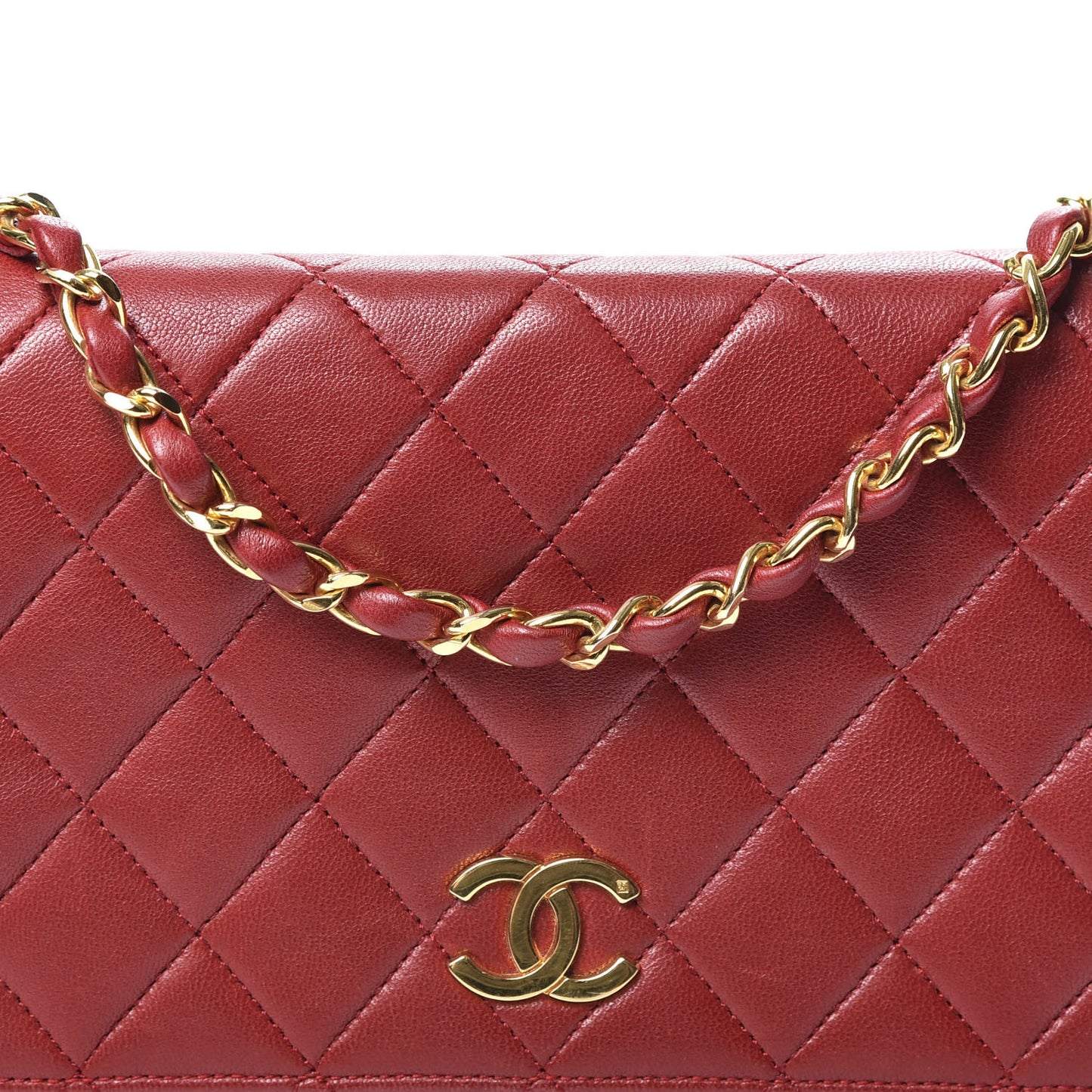 Lambskin Quilted CC Wallet On Chain WOC Red