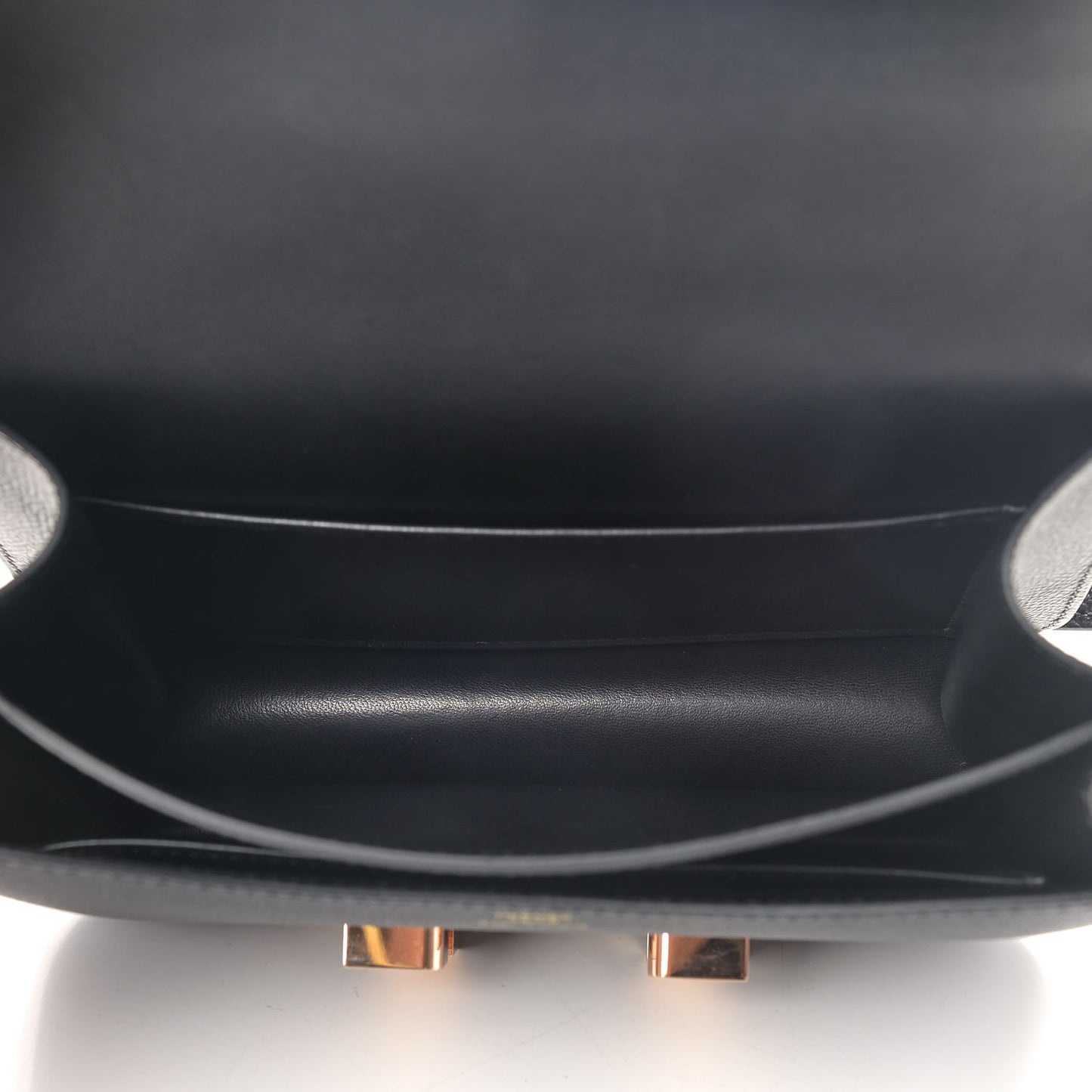 Epsom Constance 18 Black